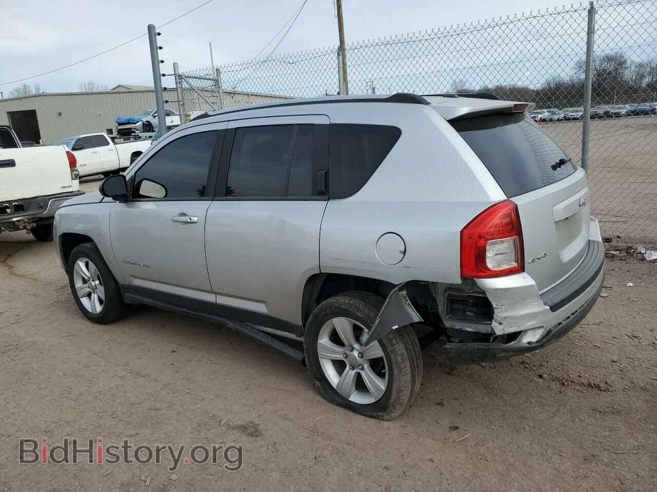 2012 JEEP COMPASS - VIN: 1C4NJDBB8CD592768 - Фото 2