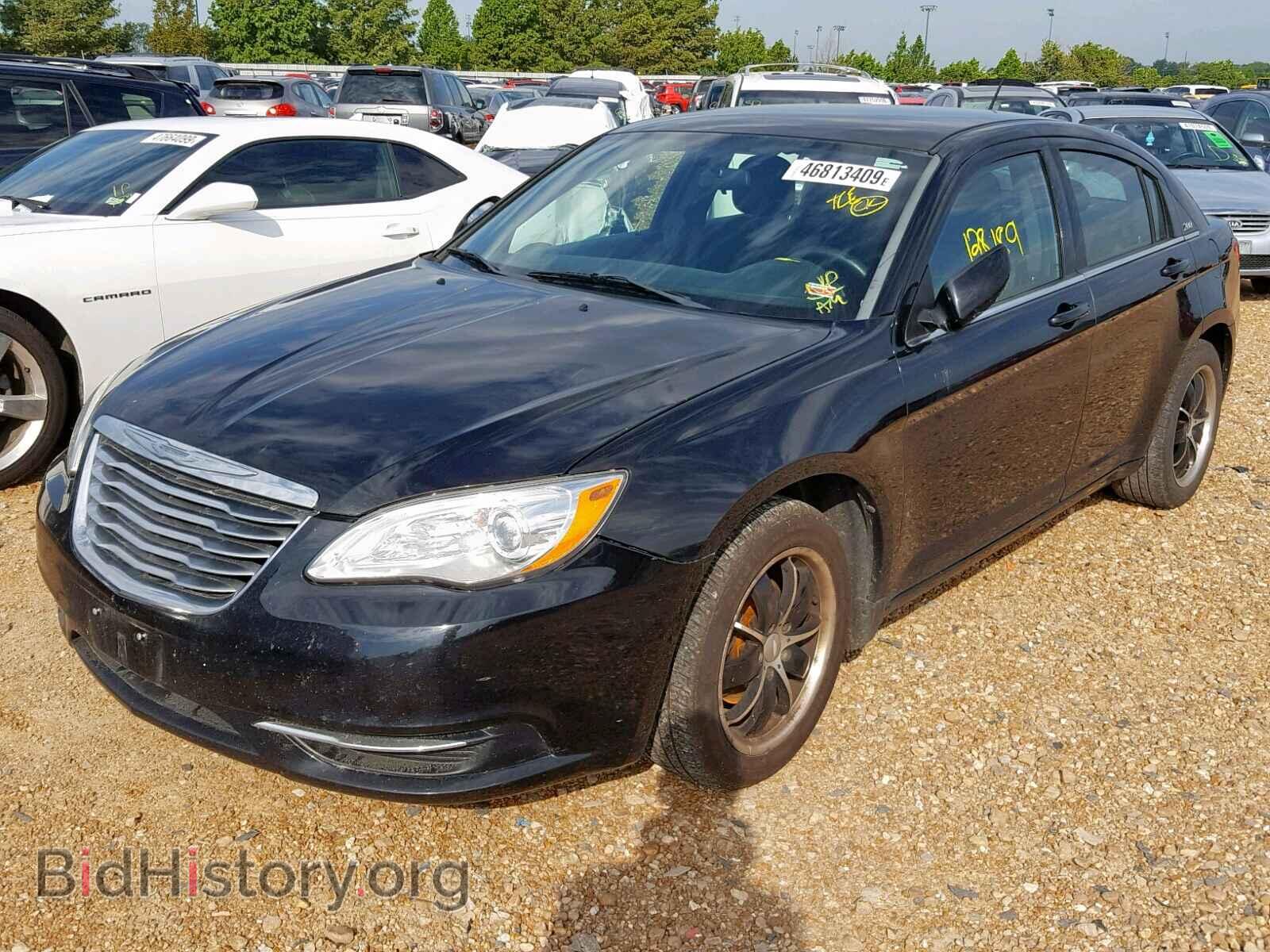 2012 CHRYSLER 200 - VIN: 1C3CCBAB1CN169133 - Фото 2