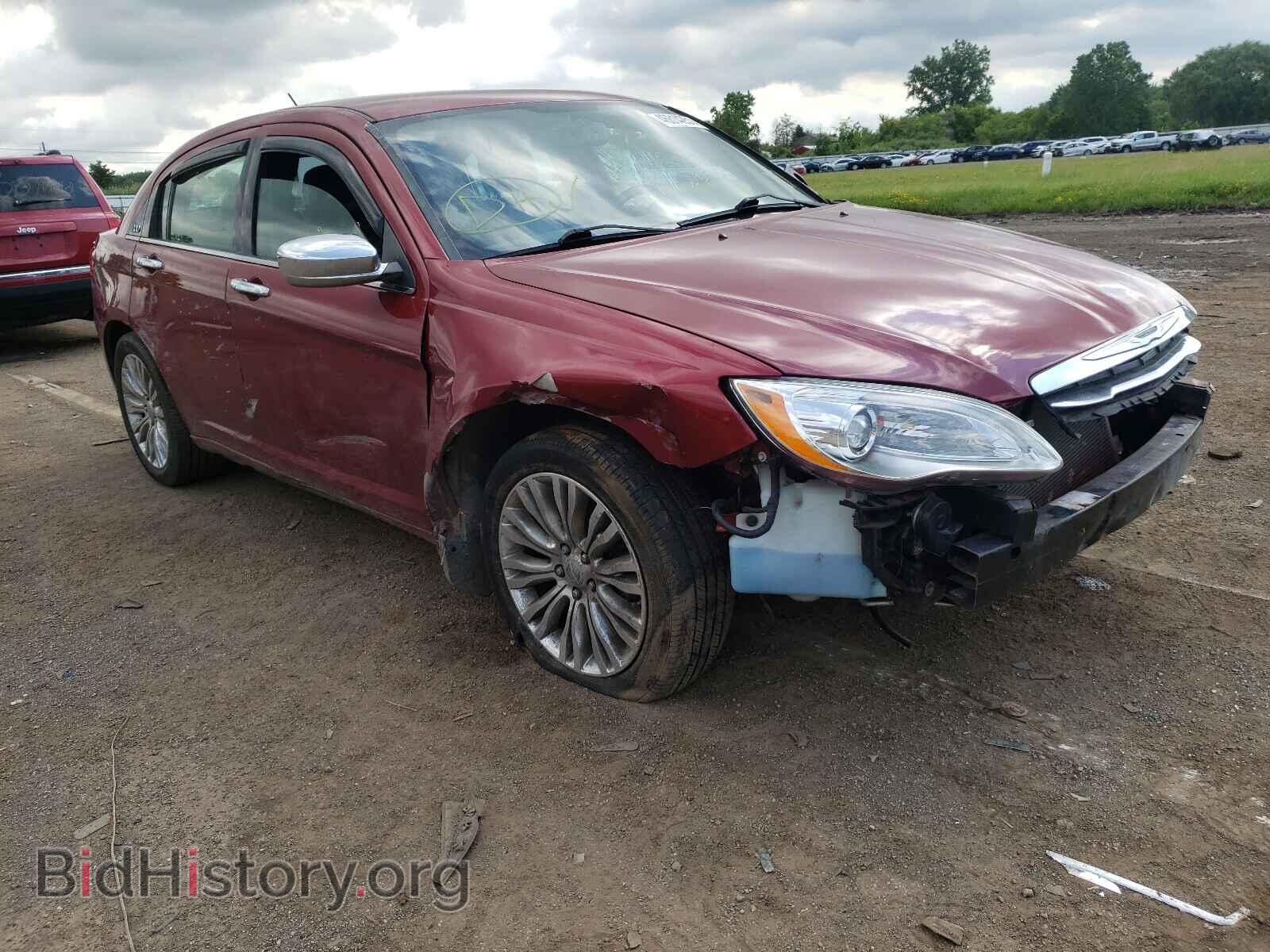 Photo 1C3BC2FB3BN582996 - CHRYSLER 200 2011