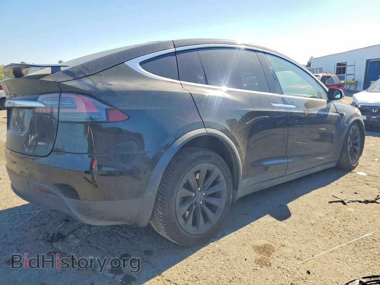 2017 TESLA MODEL X - VIN: 5YJXCAE27HF076706 - Фото 3