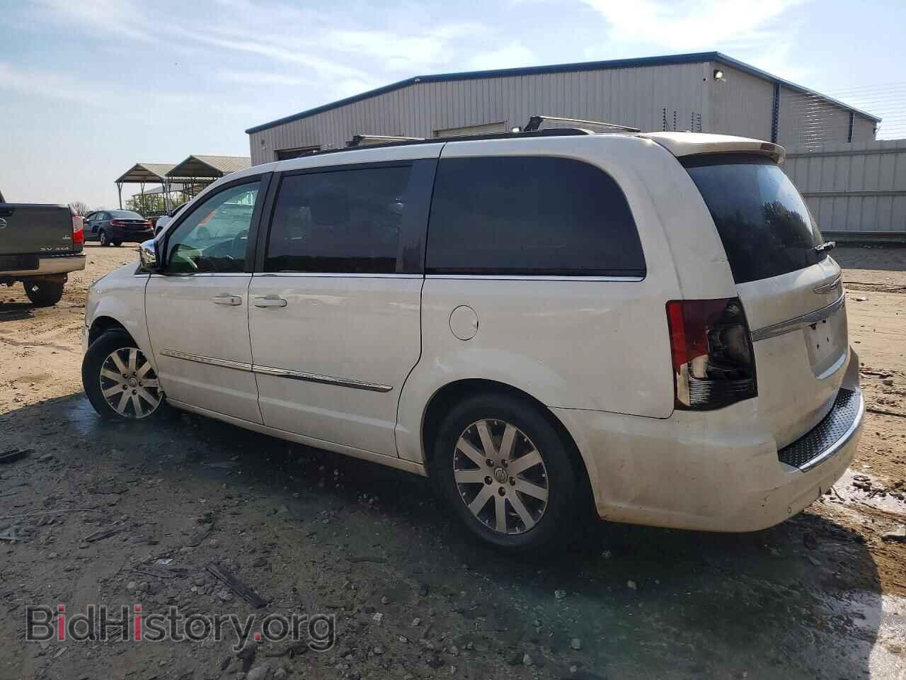 2011 CHRYSLER MINIVAN - VIN: 2A4RR8DG3BR613333 - Photo 2