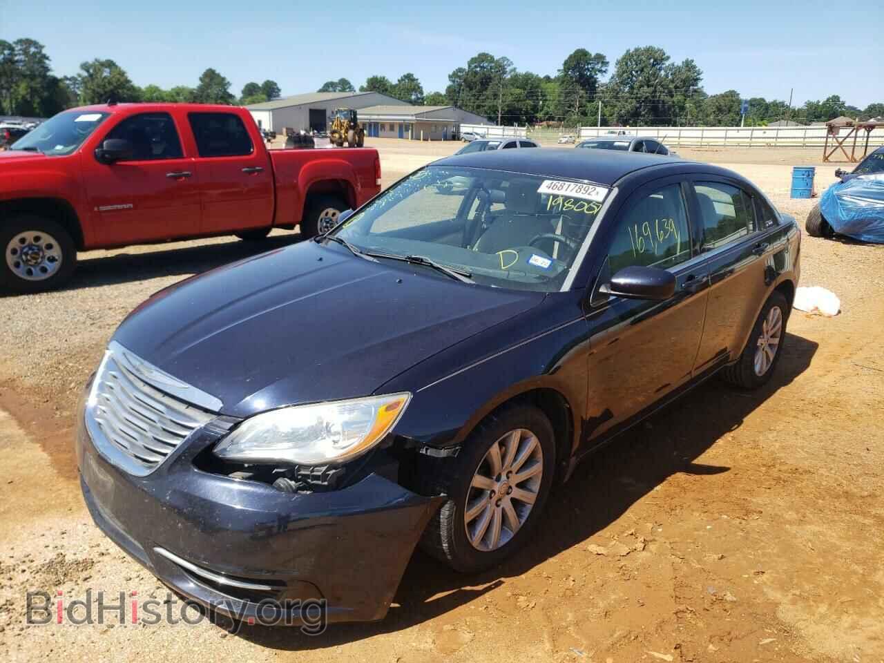 2012 CHRYSLER 200 - VIN: 1C3CCBBB0CN198007 - Фото 2