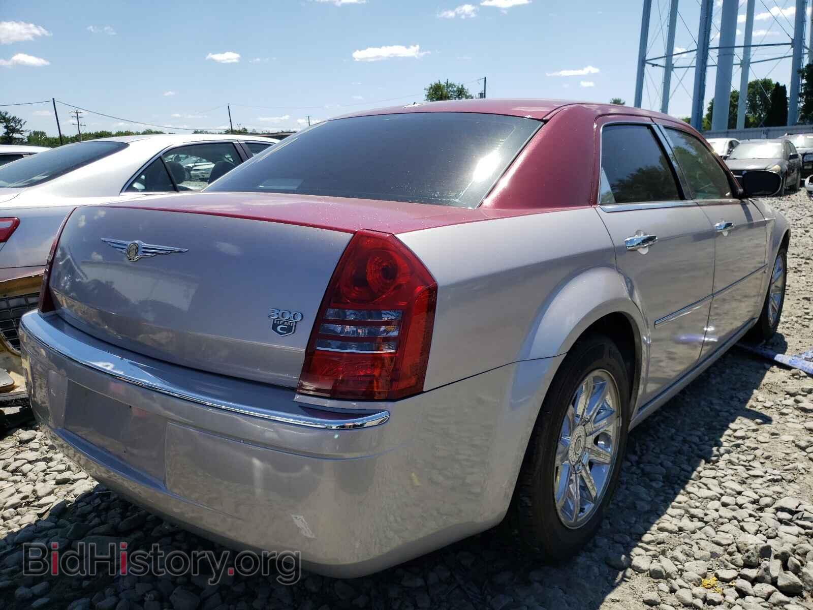 2006 CHRYSLER 300 - VIN: 2C3KA63H36H117607 - Фото 4