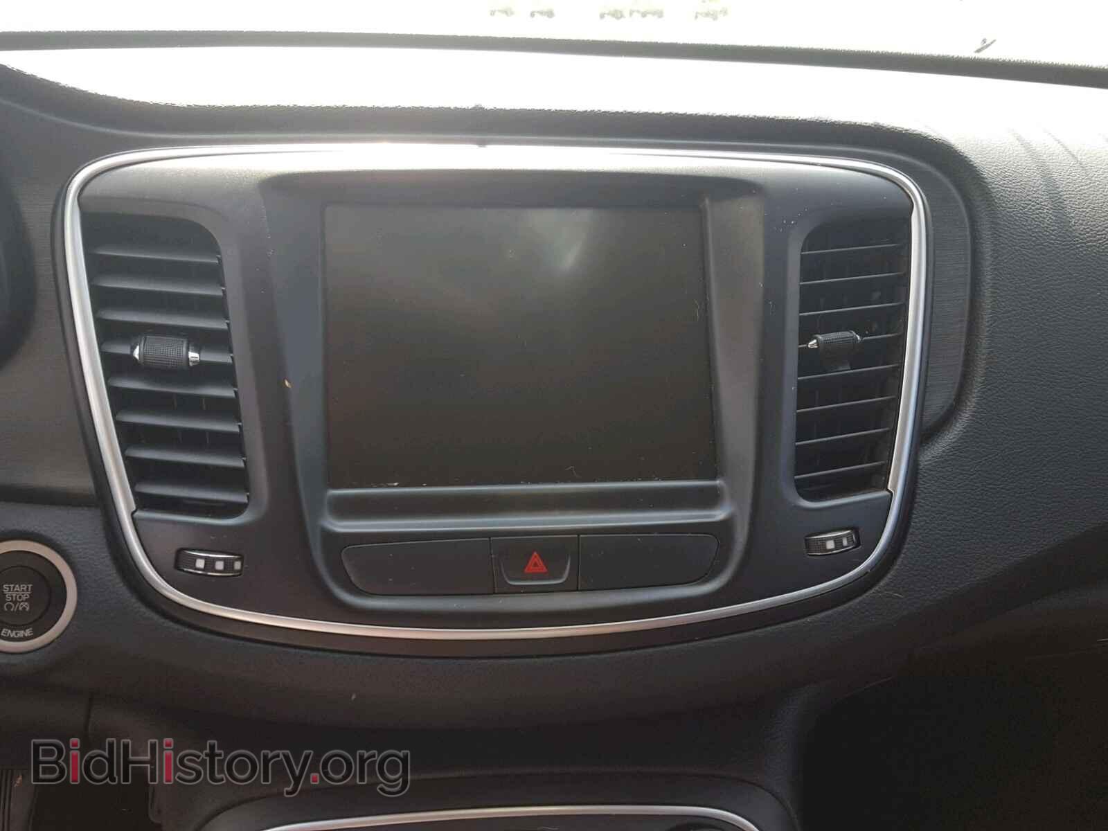 2016 CHRYSLER 200 - VIN: 1C3CCCAB0GN113986 - Фото 9