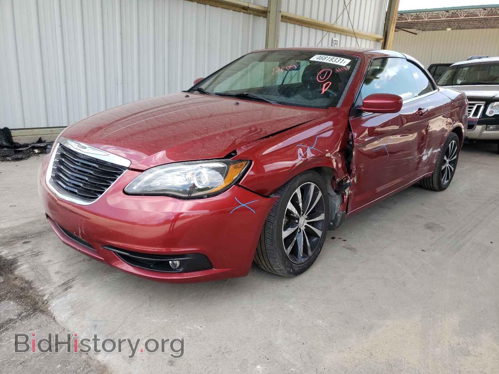 2013 CHRYSLER 200 - VIN: 1C3BCBGGXDN579848 - Фото 2