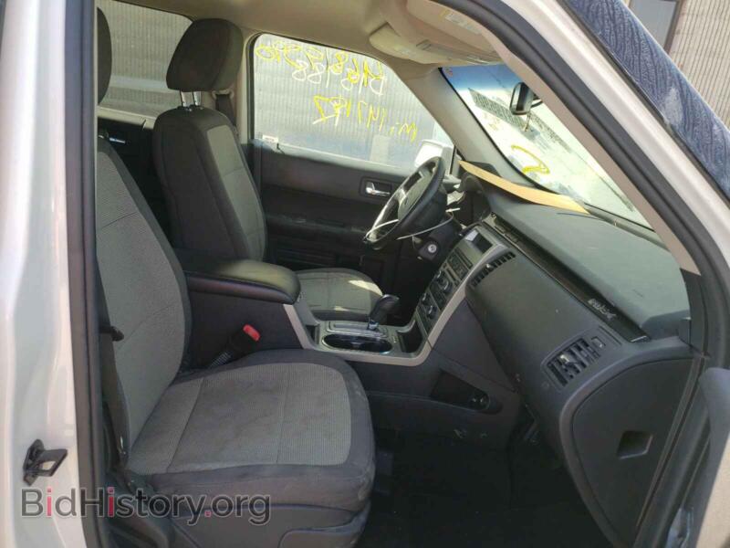 2011 Ford FLEX (VIN 2FMGK5BC6BBD18988) — фото 5 из 10