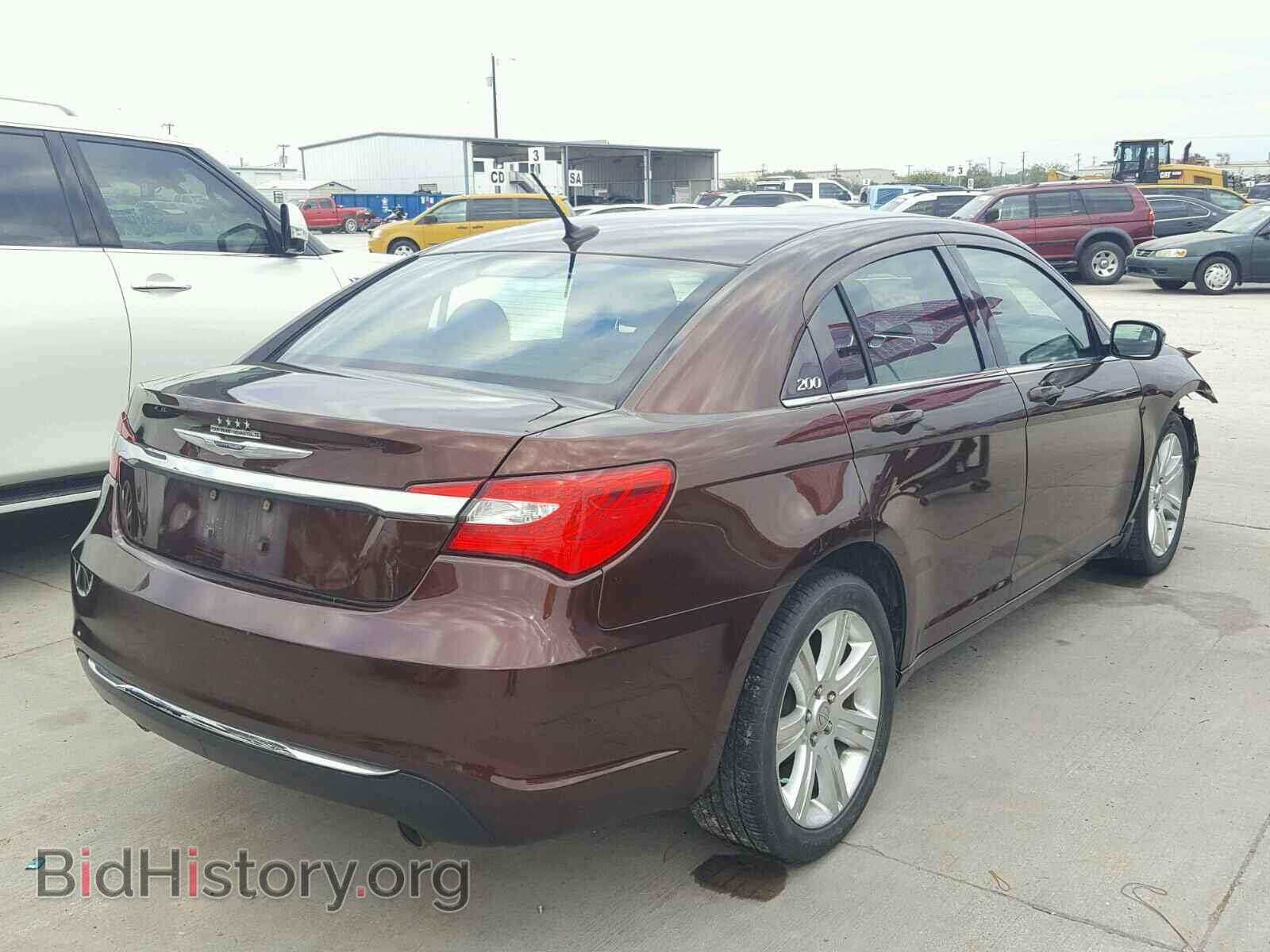 2012 CHRYSLER 200 - VIN: 1C3CCBBG9CN184005 - Фото 4