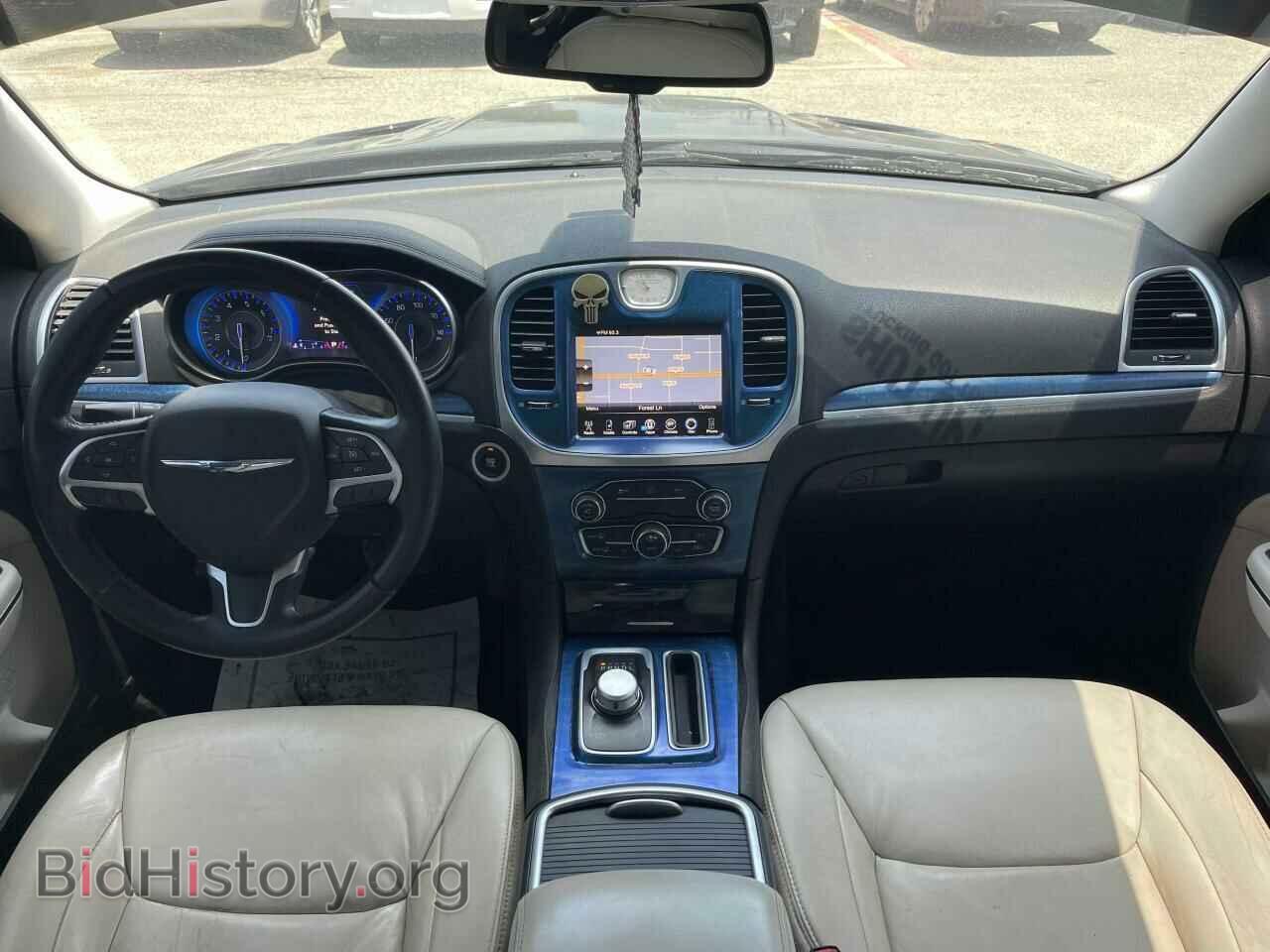 2015 CHRYSLER 300 - VIN: 2C3CCAAG7FH781226 - Фото 9
