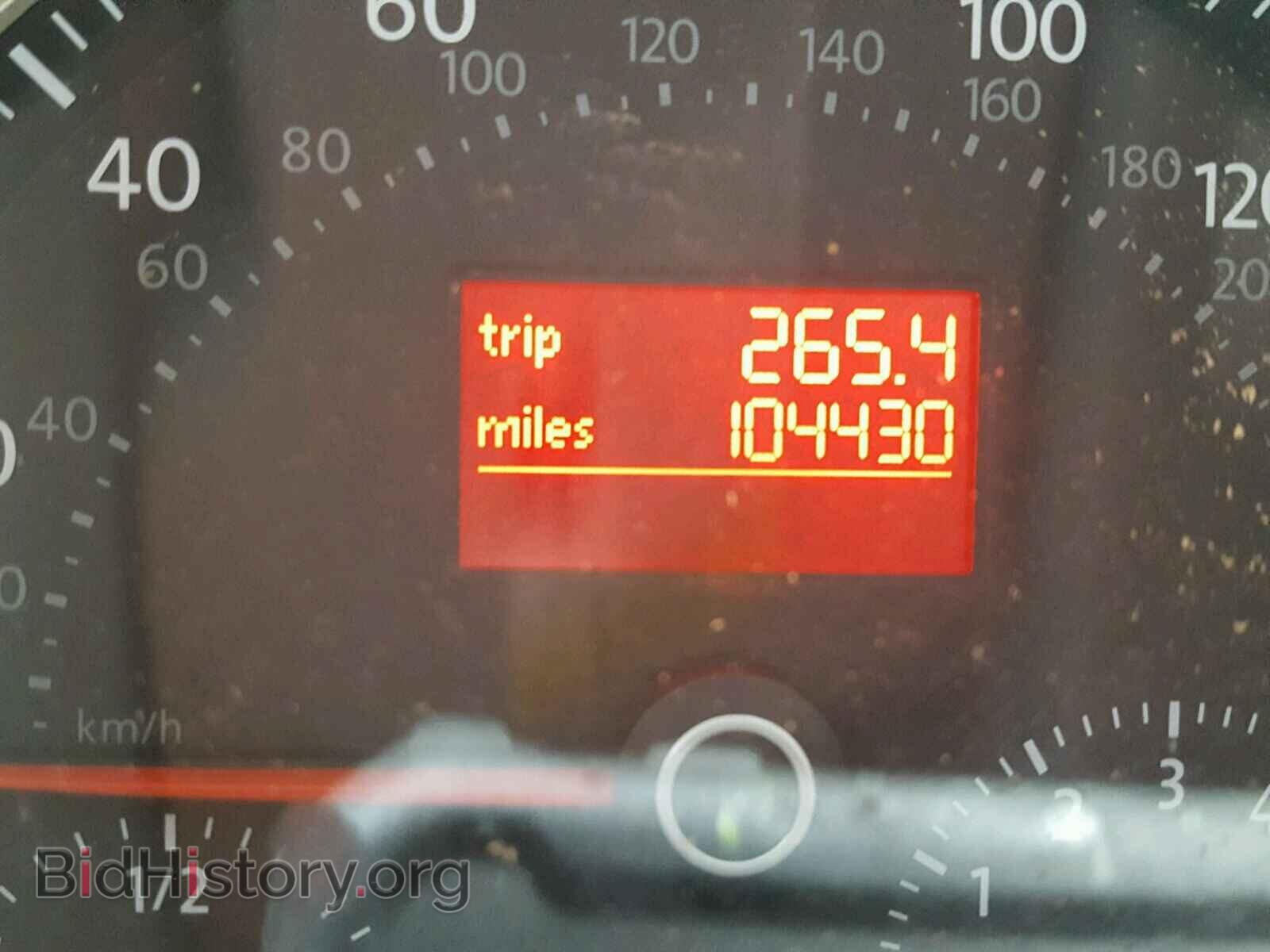2010 VOLKSWAGEN BEETLE - VIN: 3VWPW3AG2AM005657 - Фото 8
