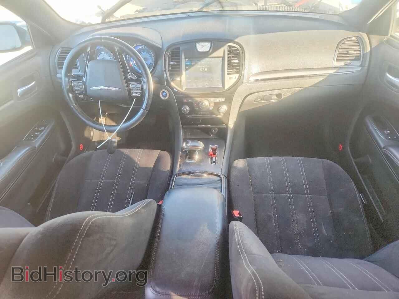 2012 CHRYSLER 300 - VIN: 2C3CCABG9CH279750 - Photo 8