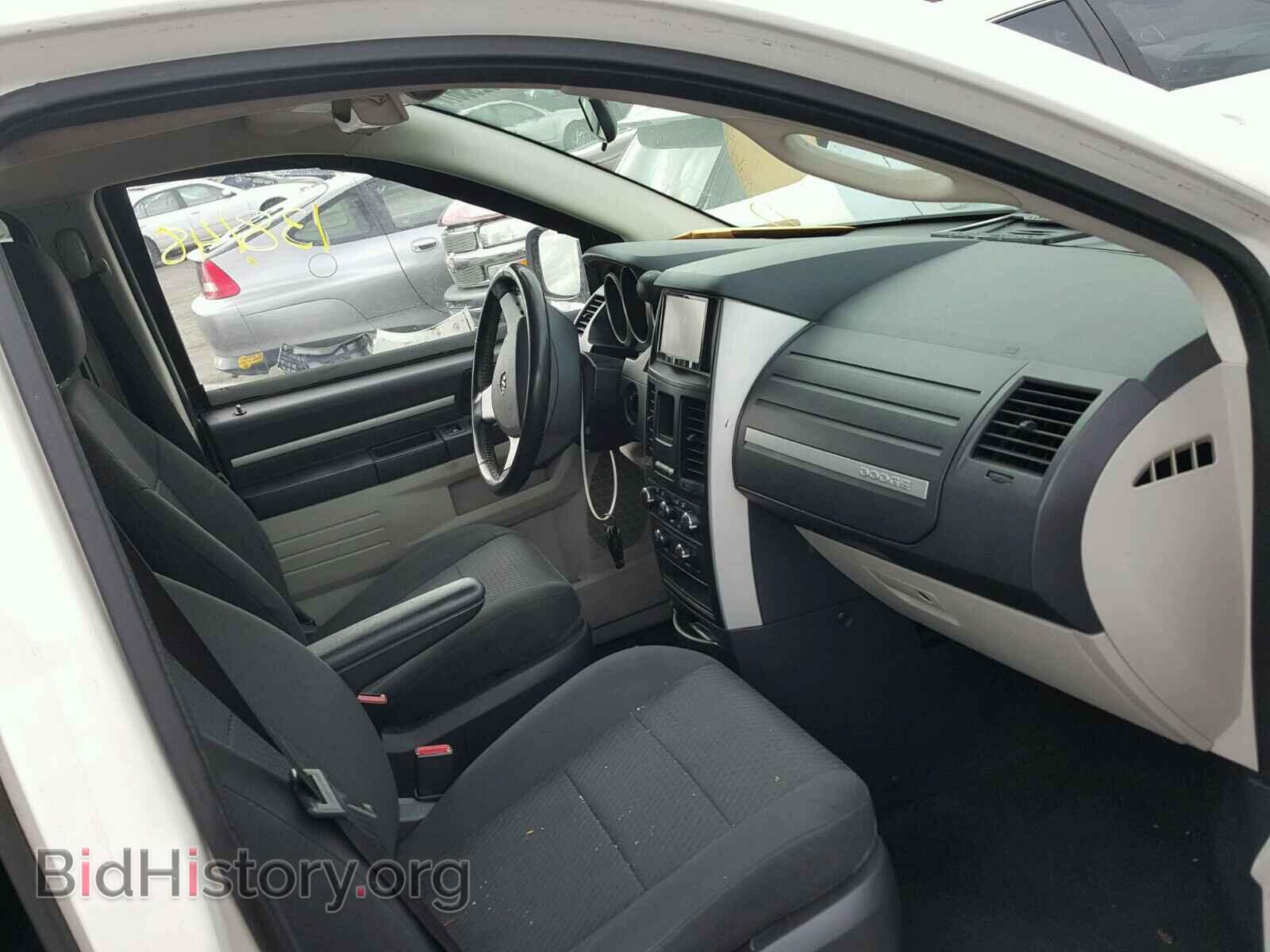 2010 DODGE CARAVAN - VIN: 2D4RN3D16AR499040 - Photo 5