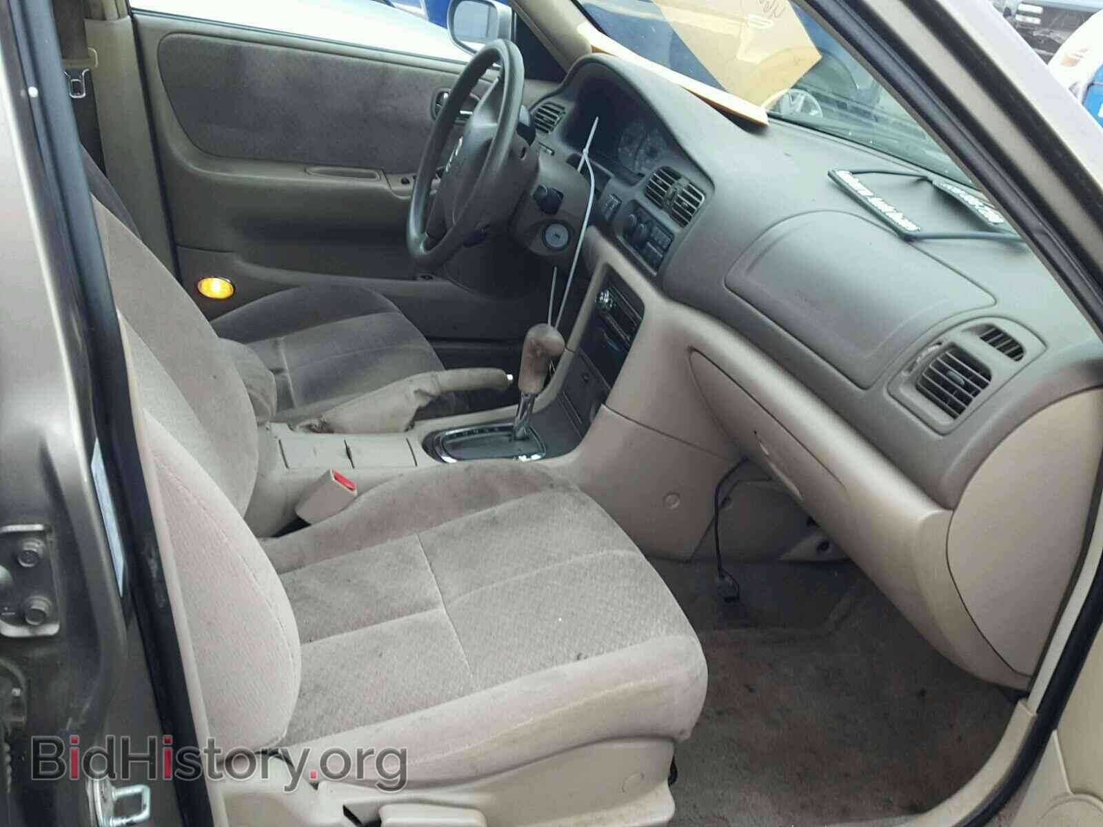 2000 MAZDA 626 - VIN: 1YVGF22C2Y5110086 - Фото 5
