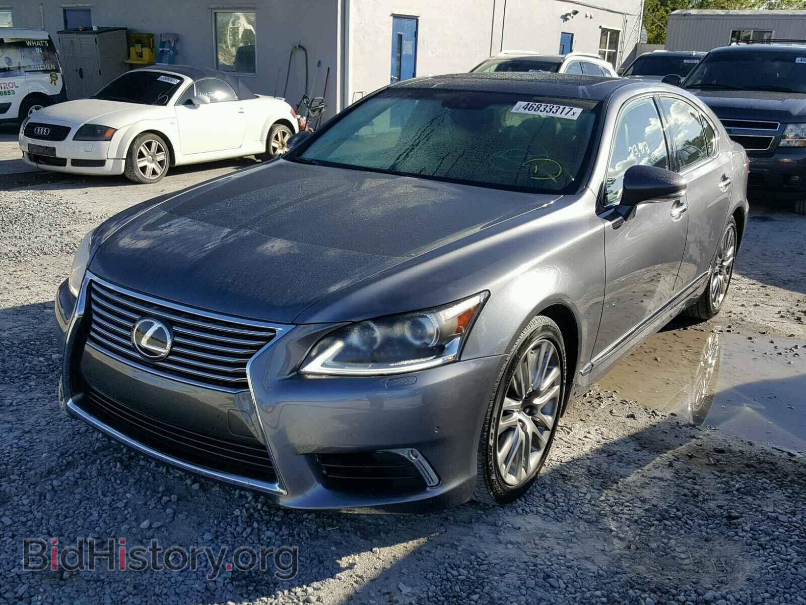 2013 LEXUS LS - VIN: JTHBL5EFXD5114119 - Photo 2