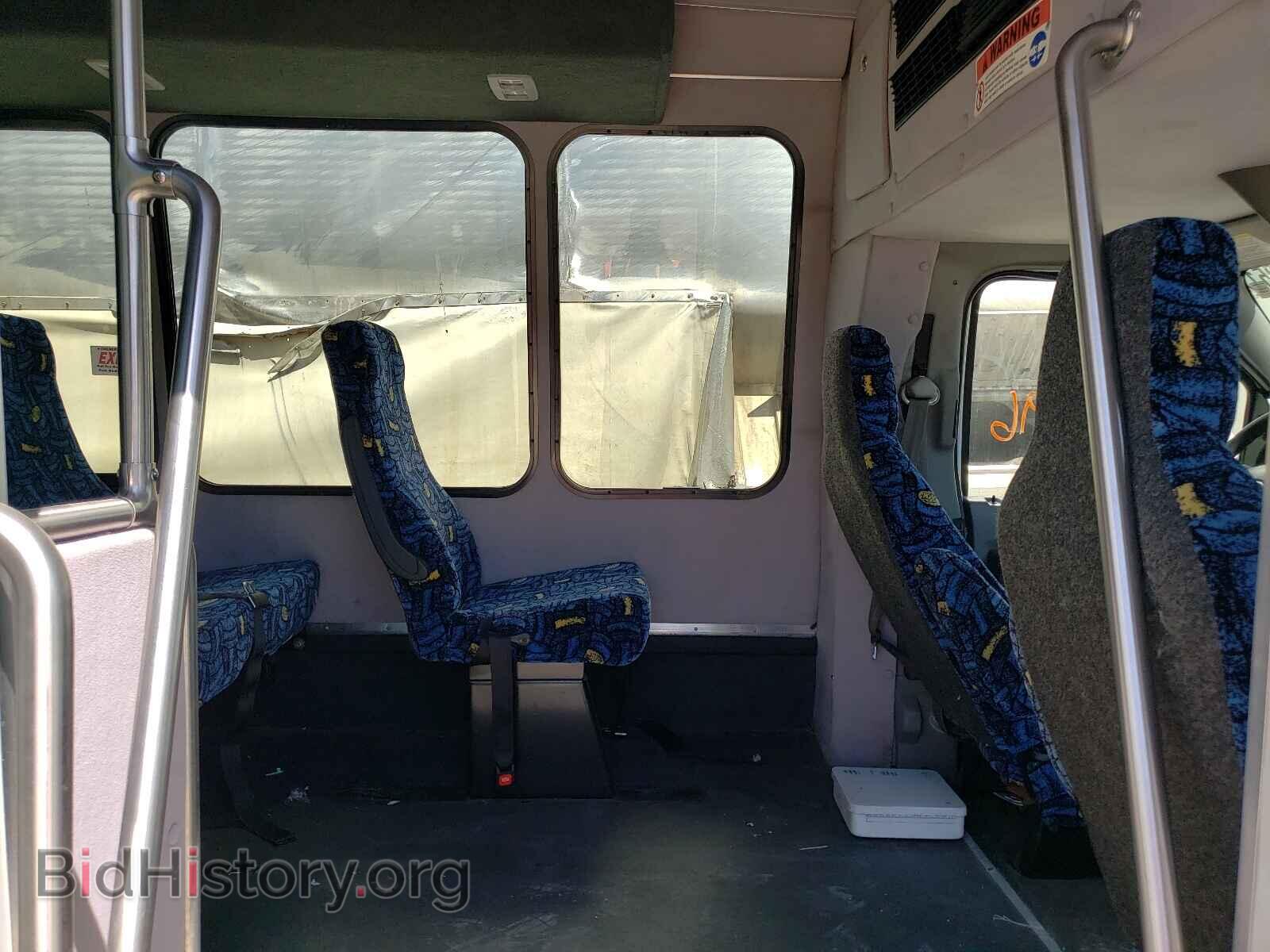 2014 FORD ECONOLINE - VIN: 1FDWE3FL0EDB17894 - Photo 6