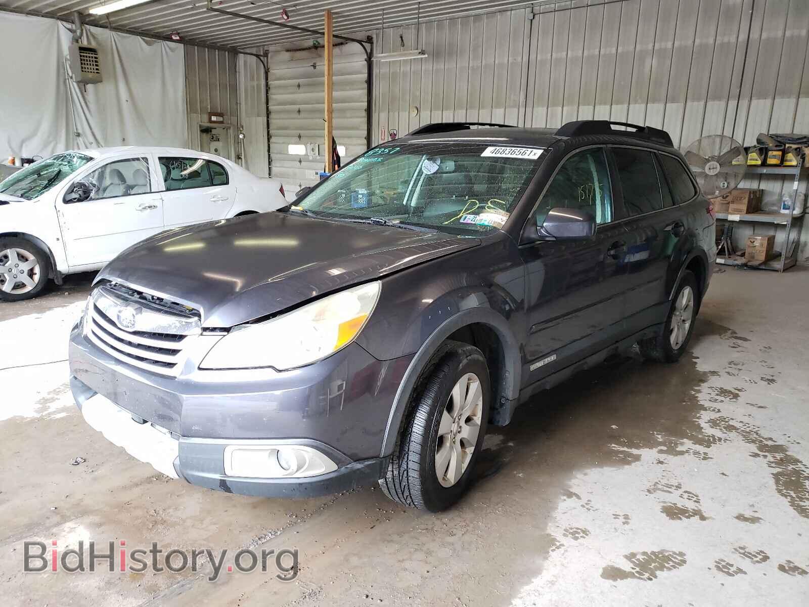 2011 SUBARU OUTBACK - VIN: 4S4BRBKC0B3401577 - Фото 2