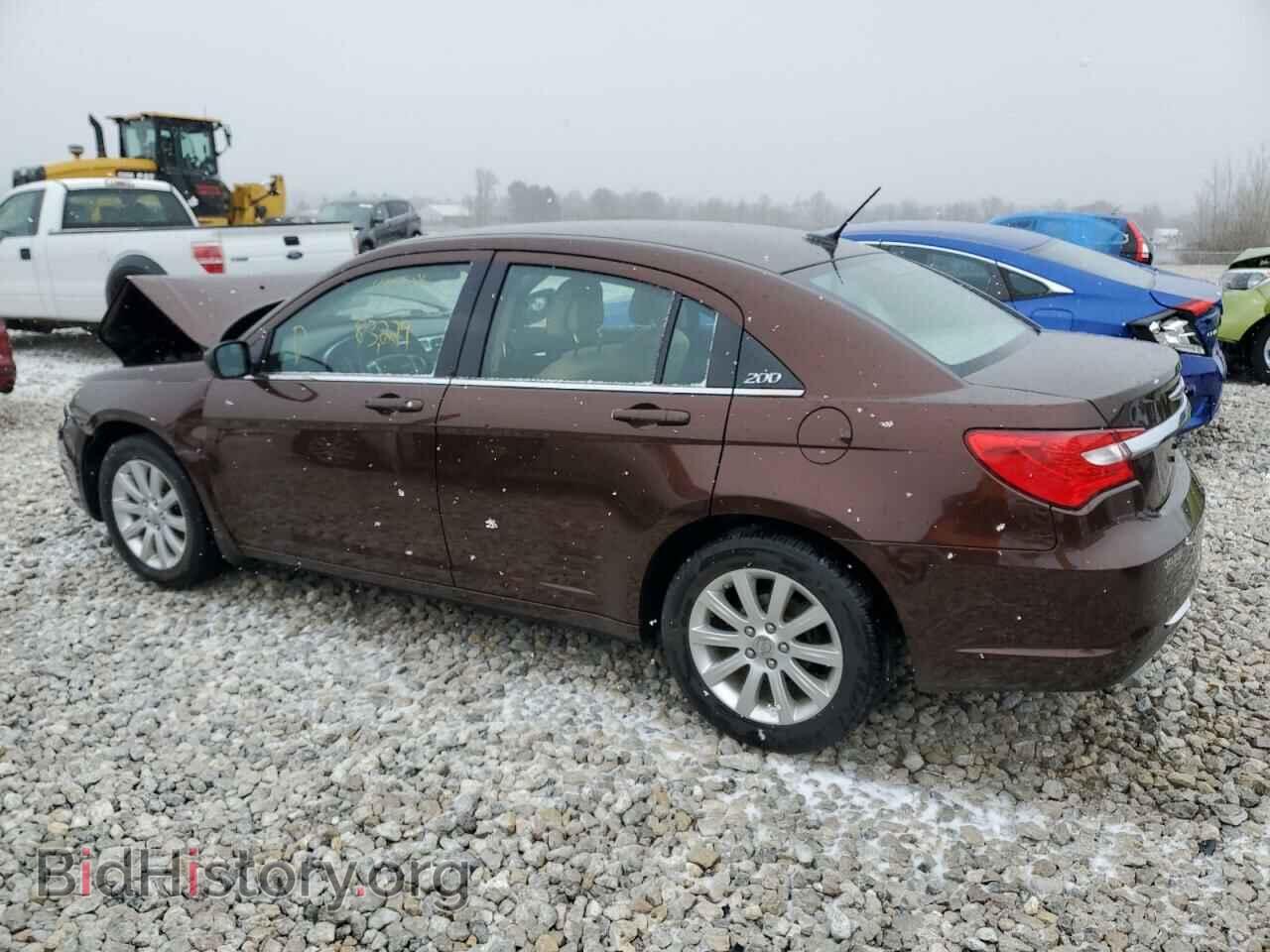 2013 CHRYSLER 200 - VIN: 1C3CCBBB8DN516246 - Photo 2