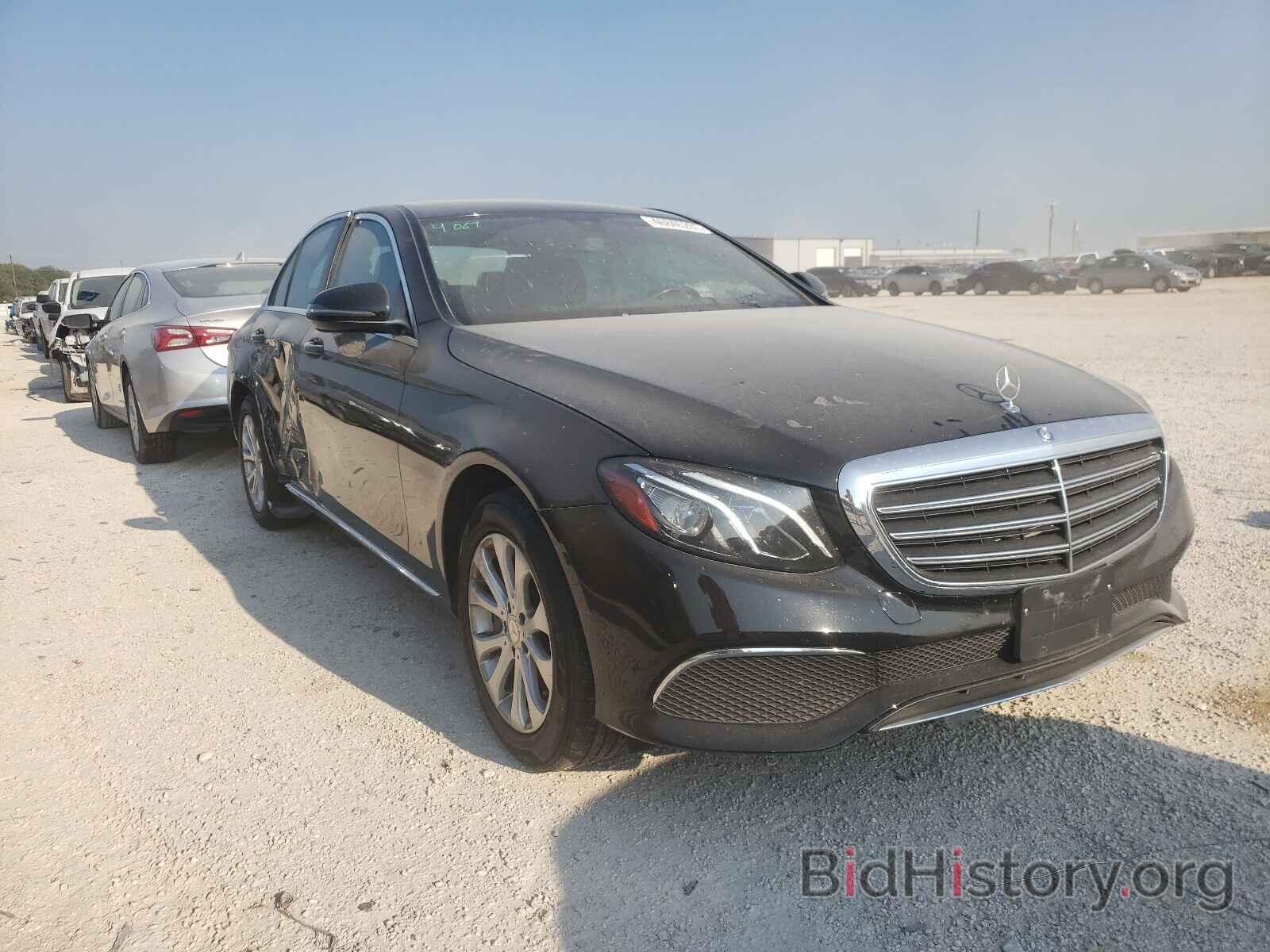 Photo WDDZF4KBXHA063548 - MERCEDES-BENZ E-CLASS 2017