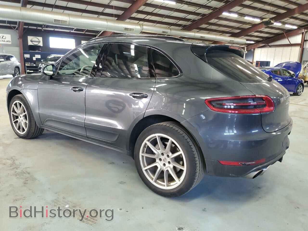 2017 PORSCHE MACAN - VIN: WP1AB2A52HLB12988 - Photo 2