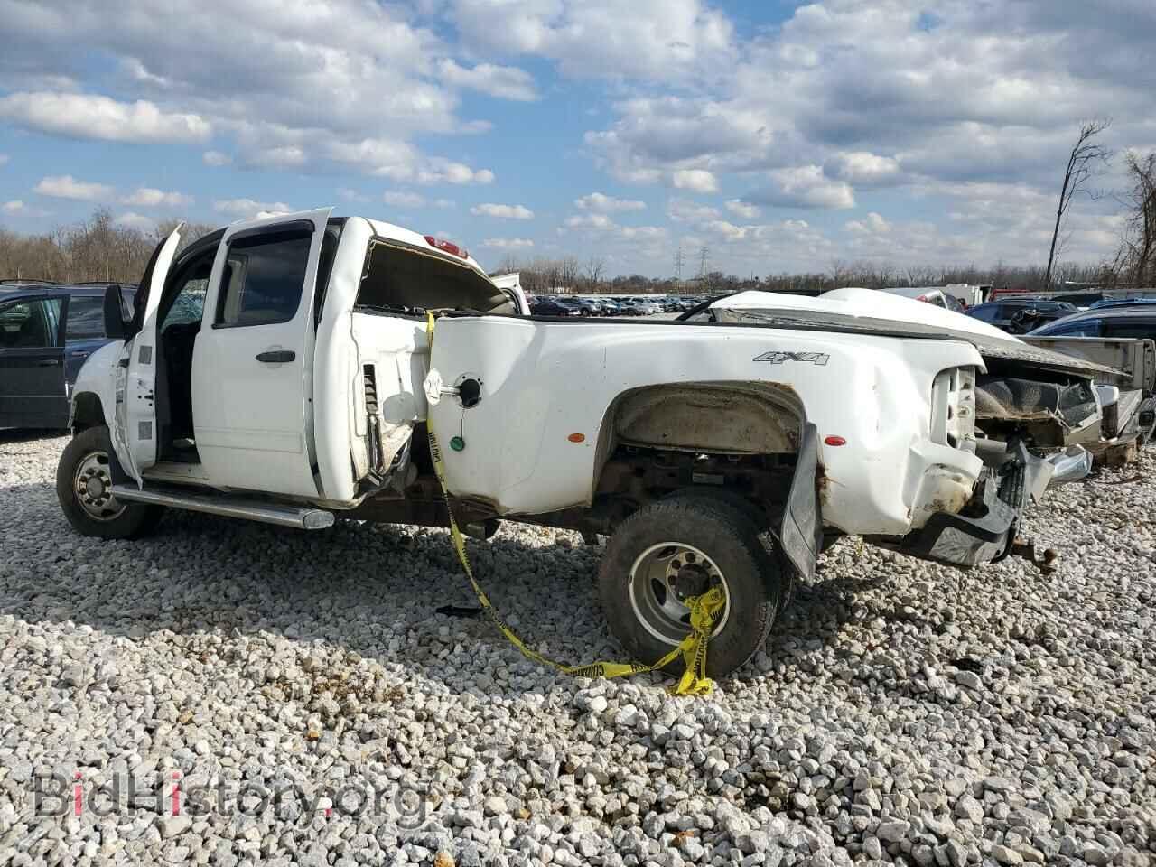 2015 GMC SIERRA - VIN: 1GT423C83DF234585 - Фото 2