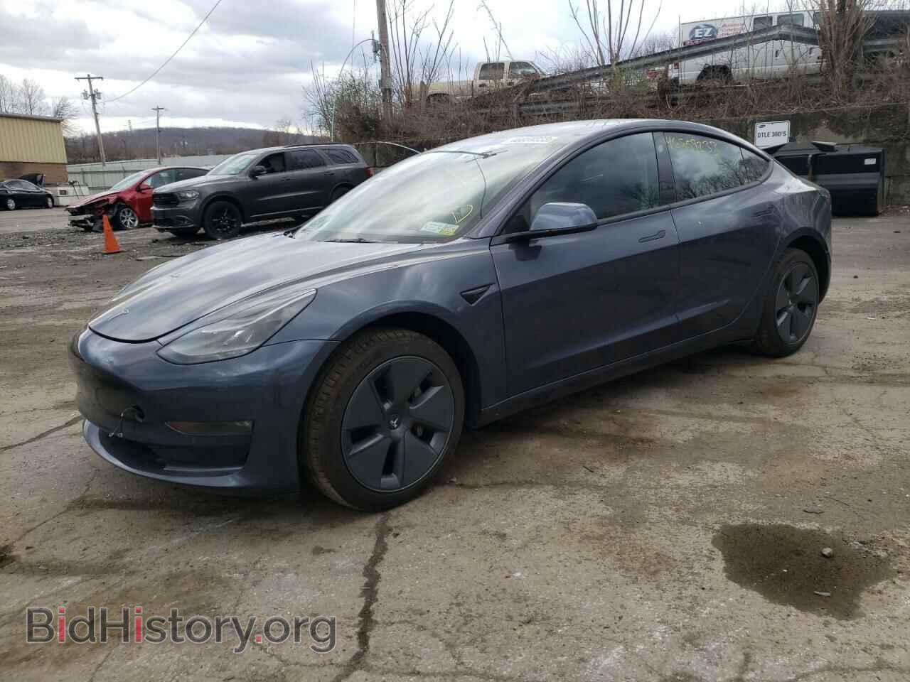 Фотография 5YJ3E1EB9NF182885 - TESLA MODEL 3 2022