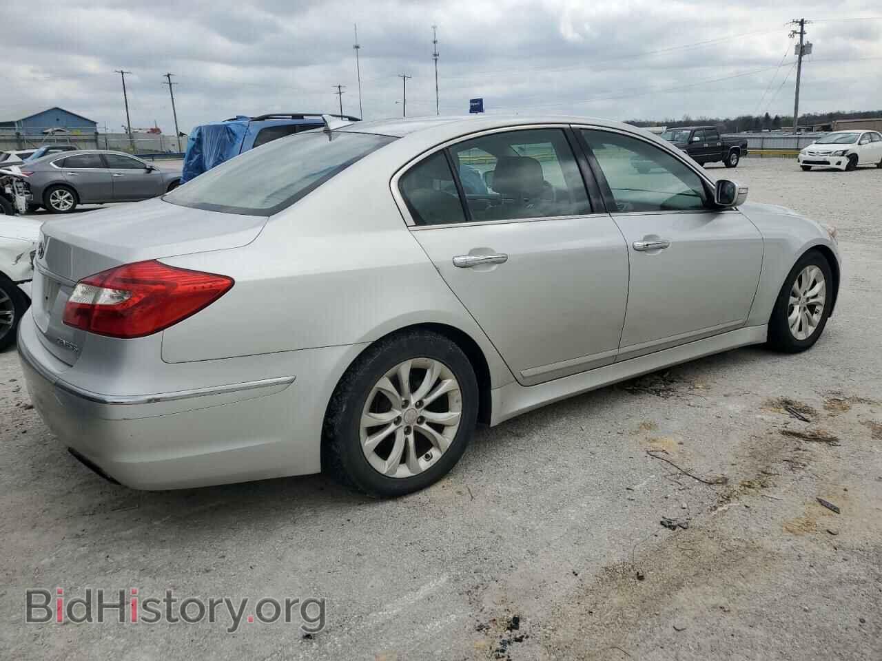 2012 HYUNDAI GENESIS - VIN: KMHGC4DD3CU177225 - Фото 3
