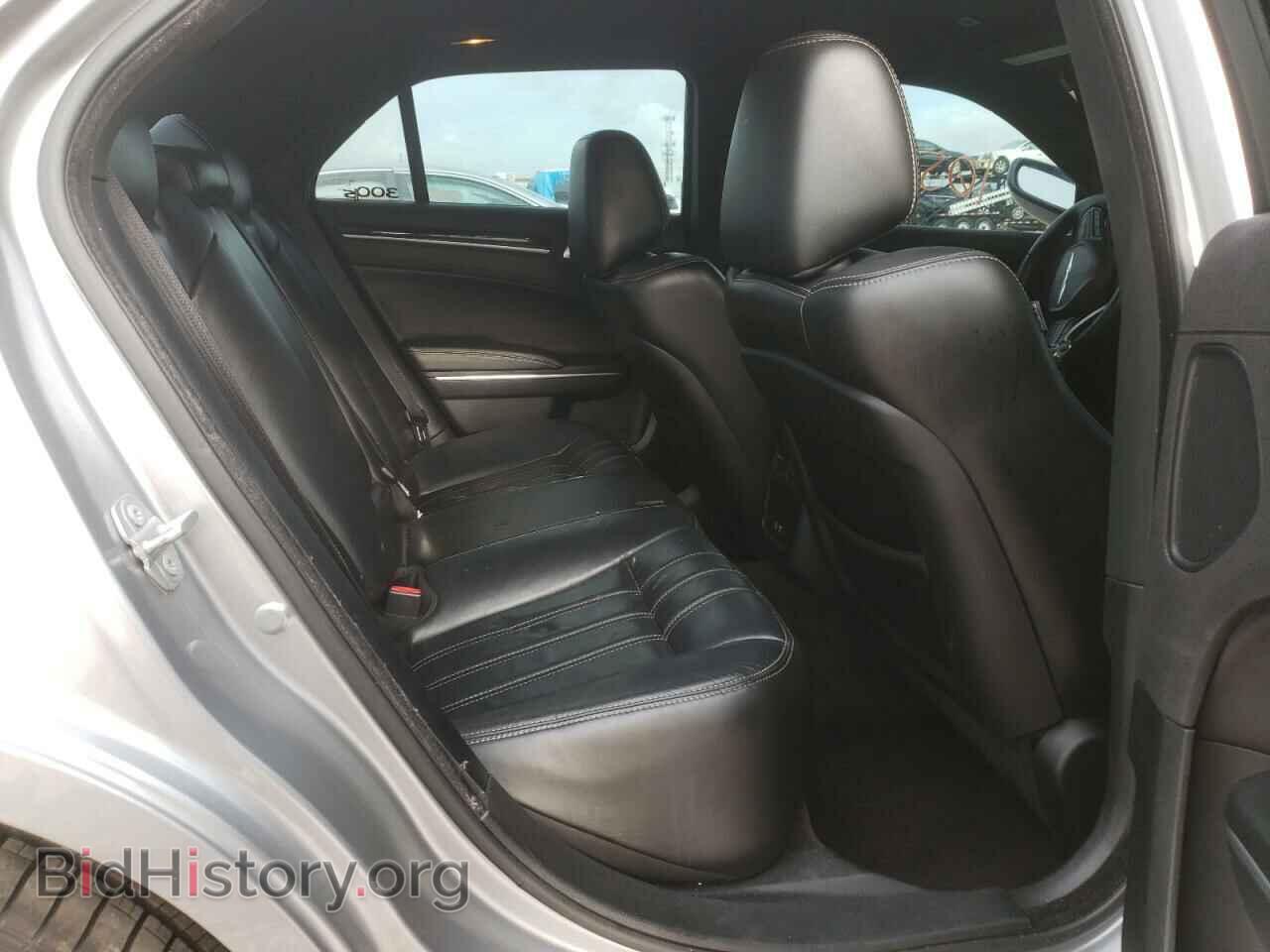 2017 CHRYSLER 300 - VIN: 2C3CCABG2HH662971 - Фото 6