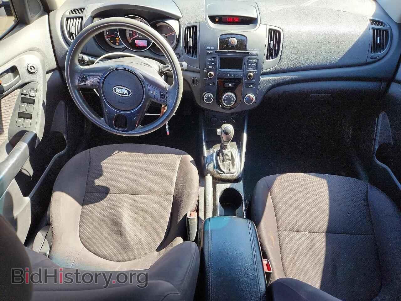 2012 KIA FORTE - VIN: KNAFU4A29C5603779 - Фото 8