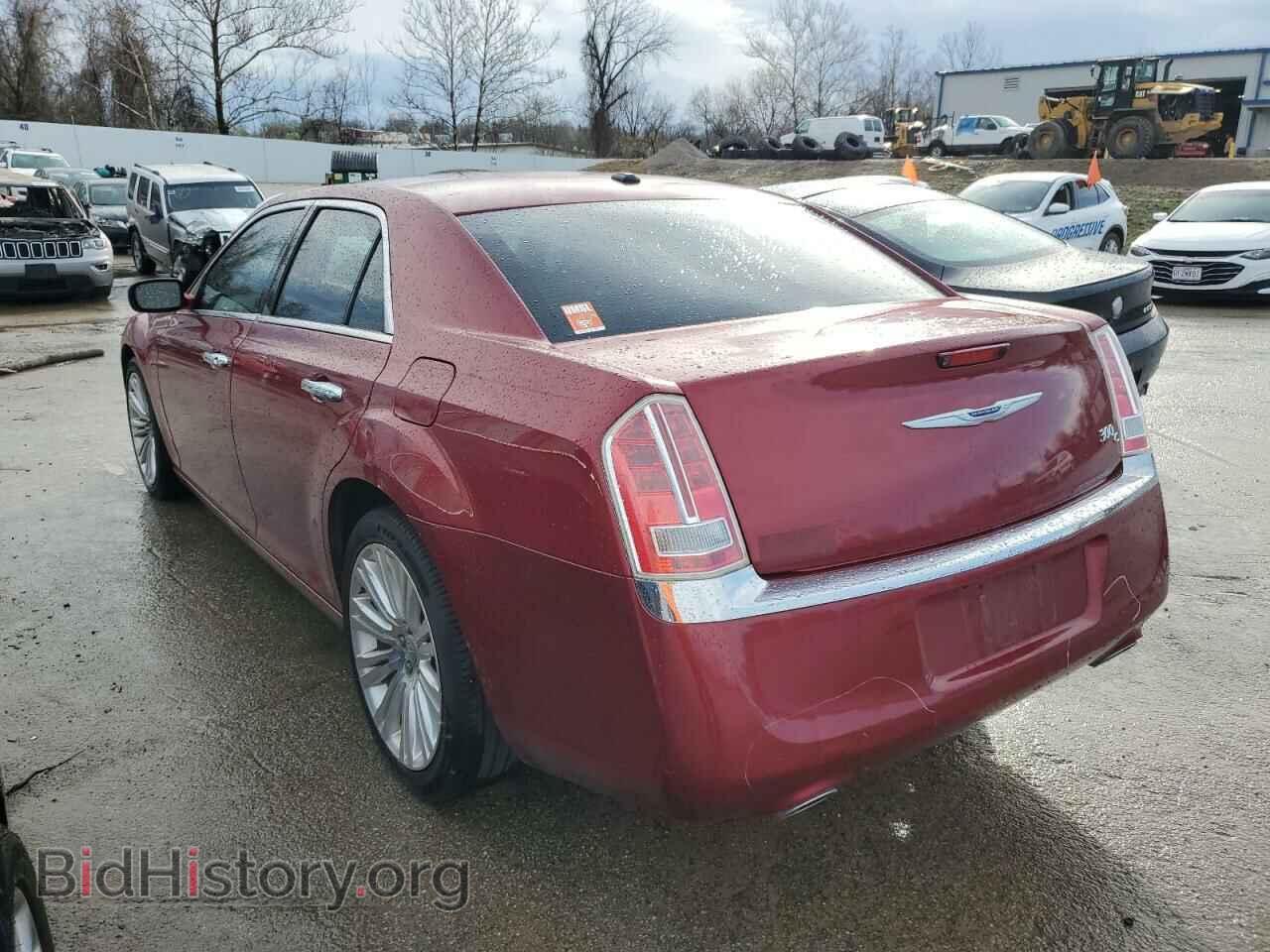 2014 CHRYSLER 300 - VIN: 2C3CCAEG3EH156914 - Фото 2