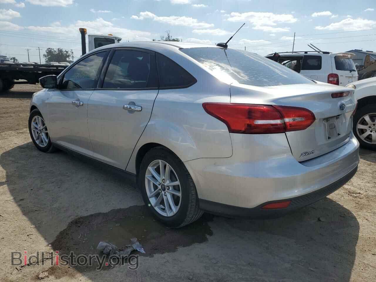 2016 FORD FOCUS - VIN: 1FADP3F24GL204628 - Photo 2