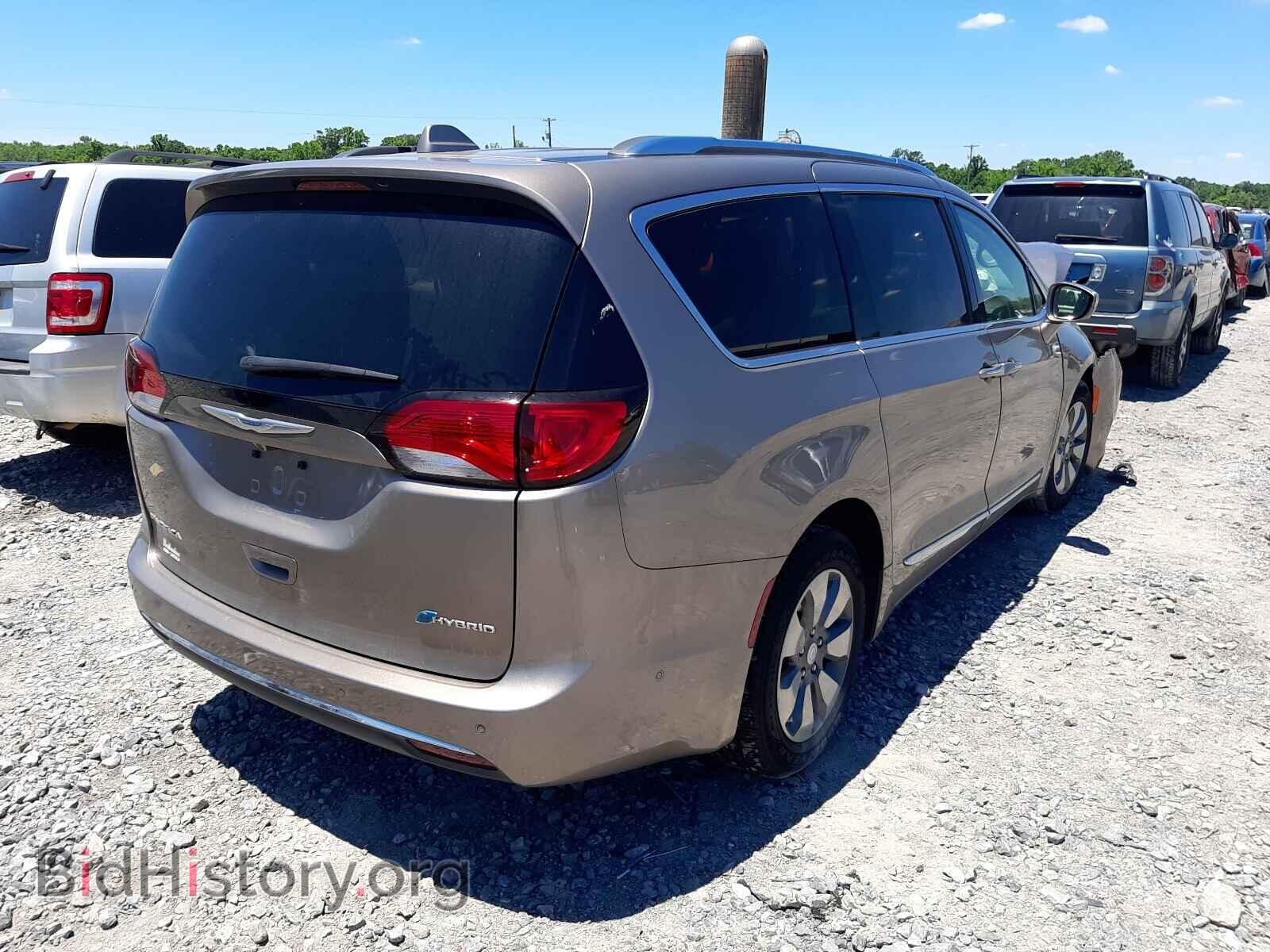 2018 CHRYSLER PACIFICA - VIN: 2C4RC1N78JR230497 - Фото 4
