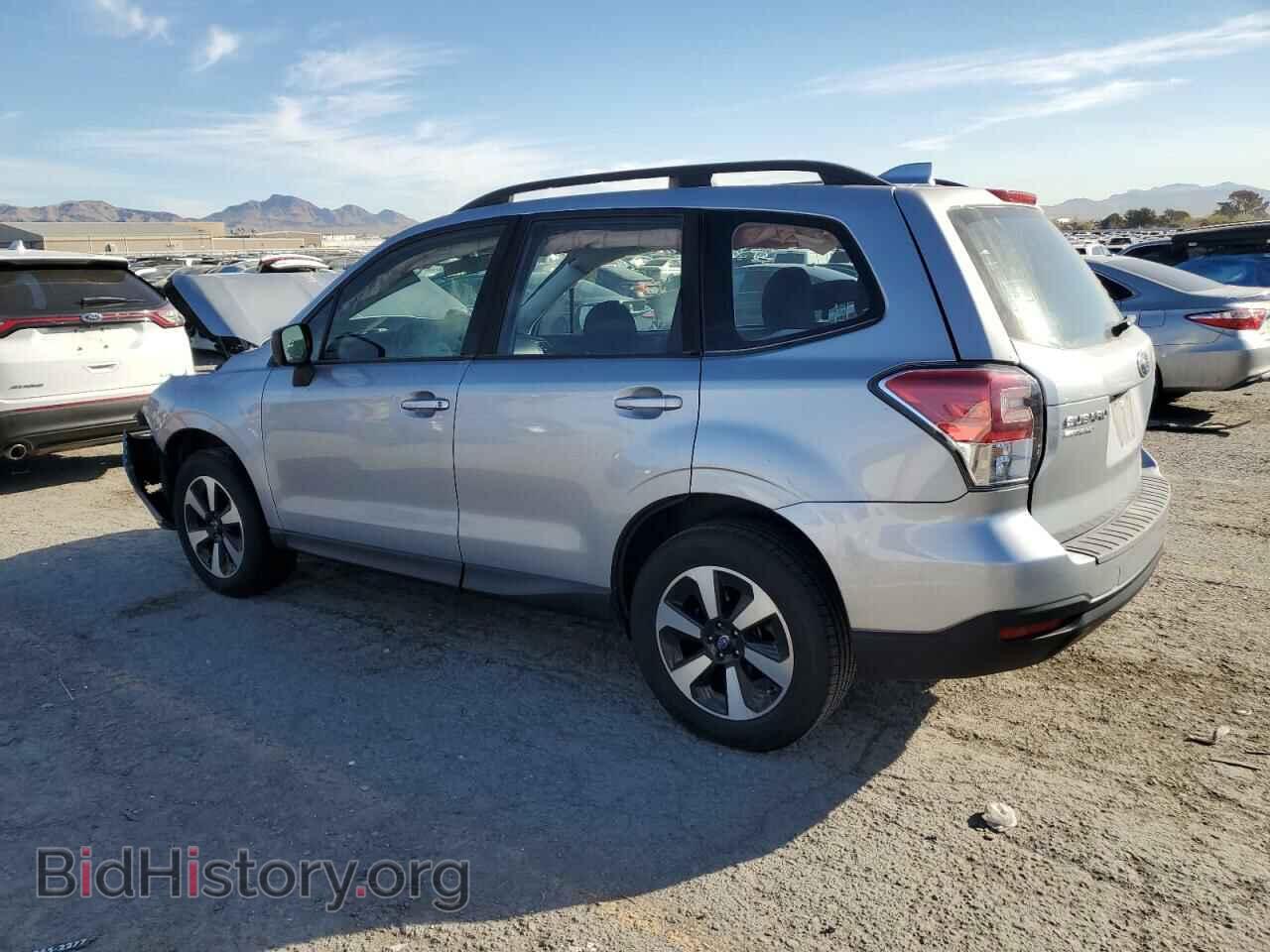2017 SUBARU FORESTER - VIN: JF2SJABC1HH456493 - Фото 2