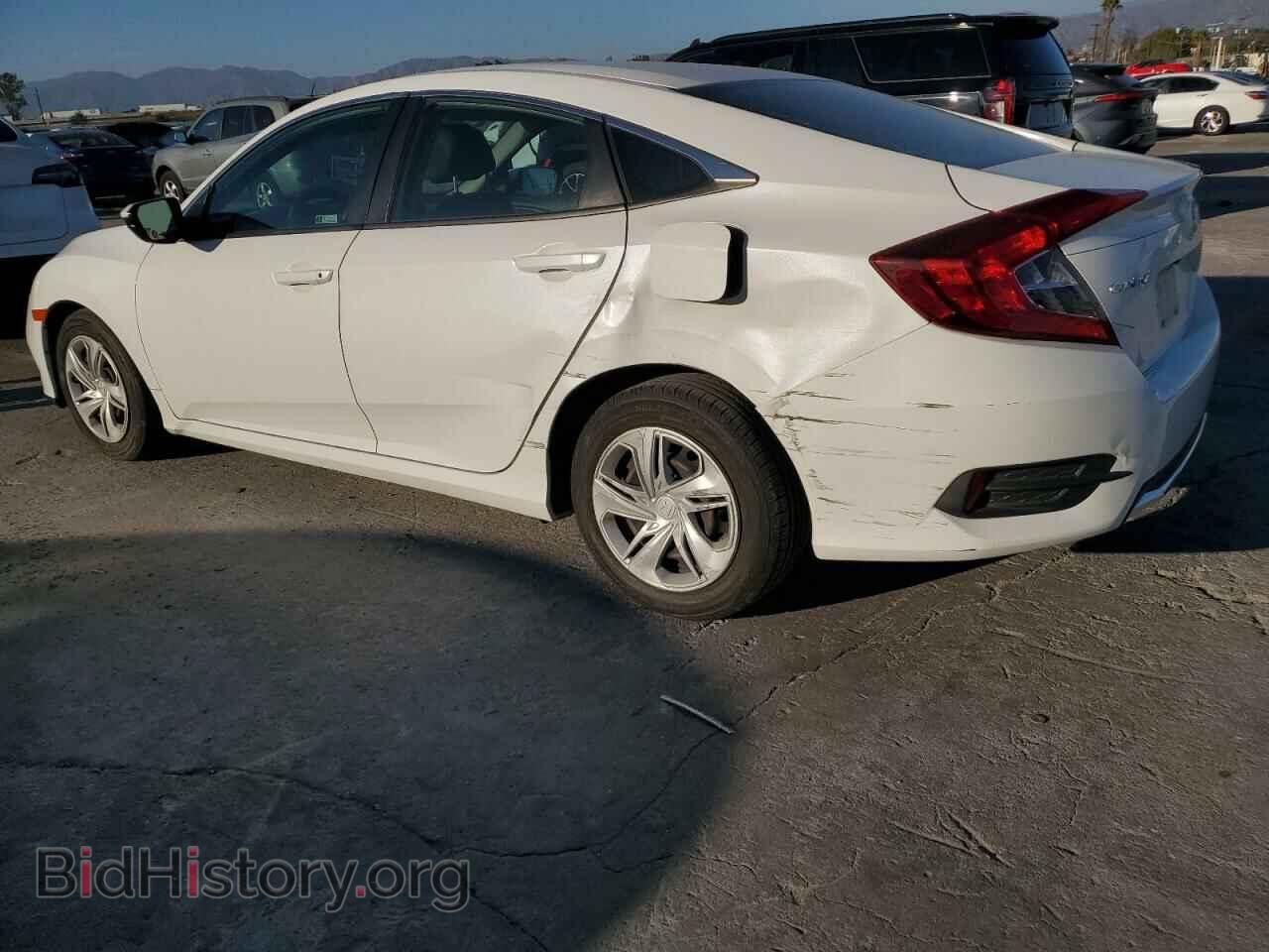 2019 HONDA CIVIC - VIN: 2HGFC2F65KH538167 - Фото 2