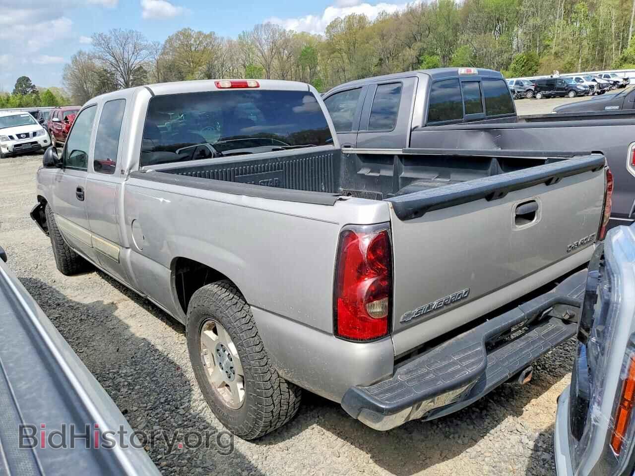 2005 CHEVROLET SILVERADO - VIN: 2GCEC19V651163779 - Фото 2
