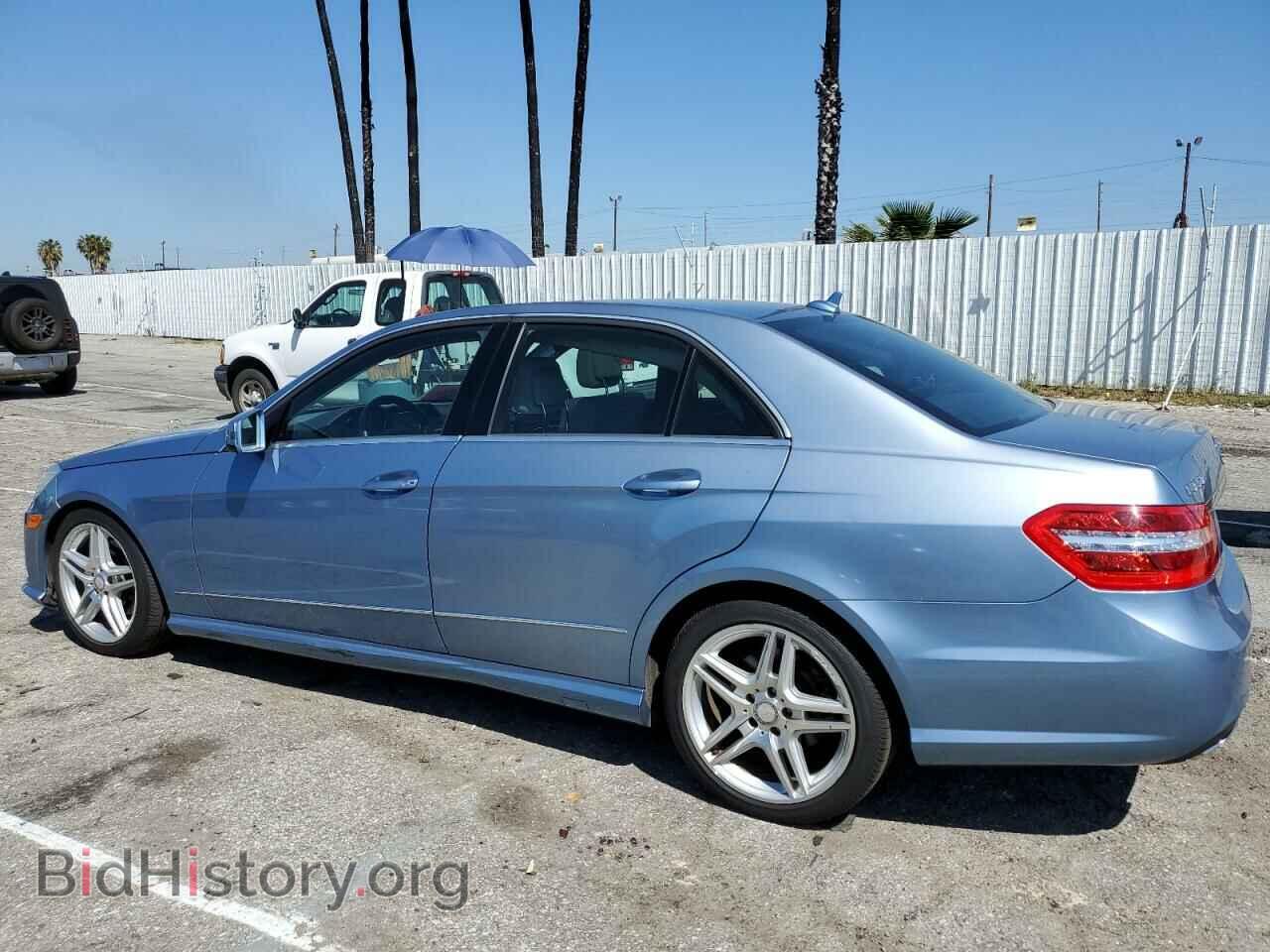 2011 MERCEDES-BENZ E-CLASS - VIN: WDDHF5GB1BA338306 - Фото 2