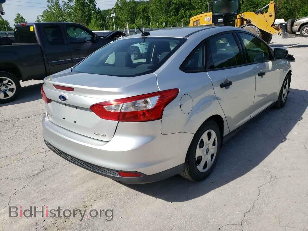 2014 FORD FOCUS - VIN: 1FADP3E25EL306504 - Фото 4