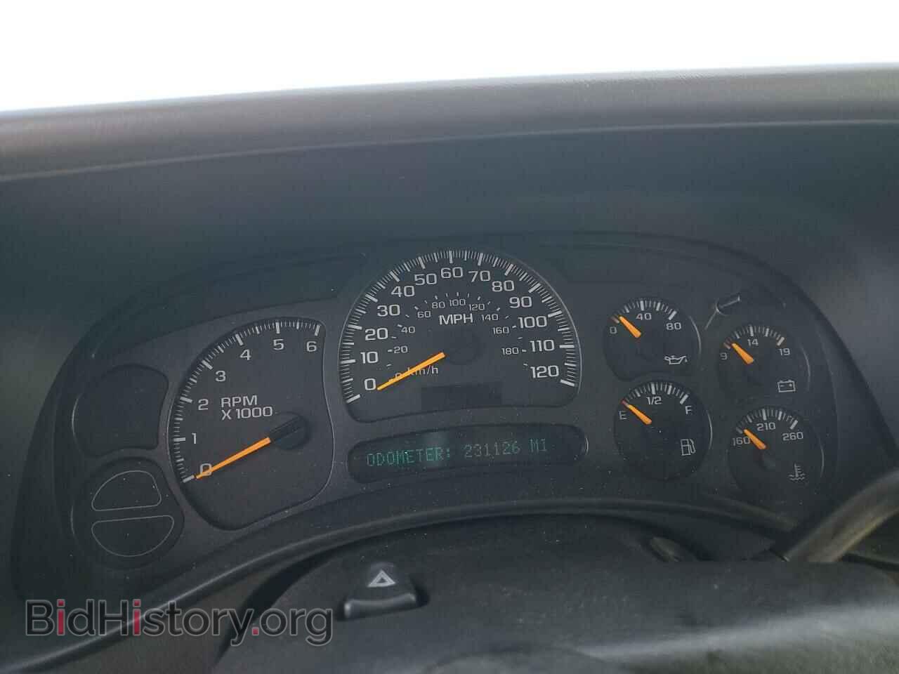 2005 GMC SIERRA - VIN: 2GTEC19V751318579 - Фото 9
