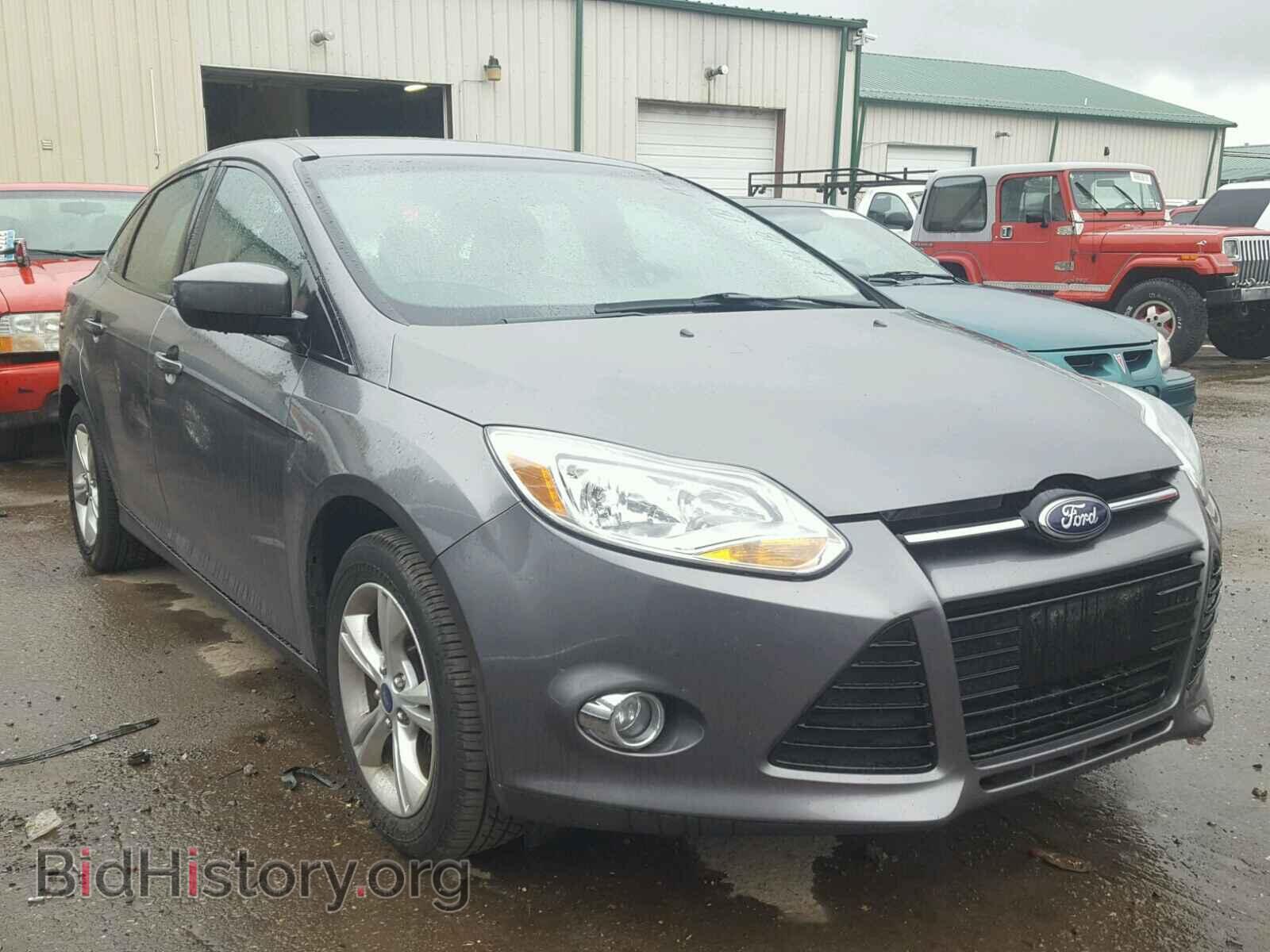 Photo 1FAHP3F29CL451459 - FORD FOCUS 2012