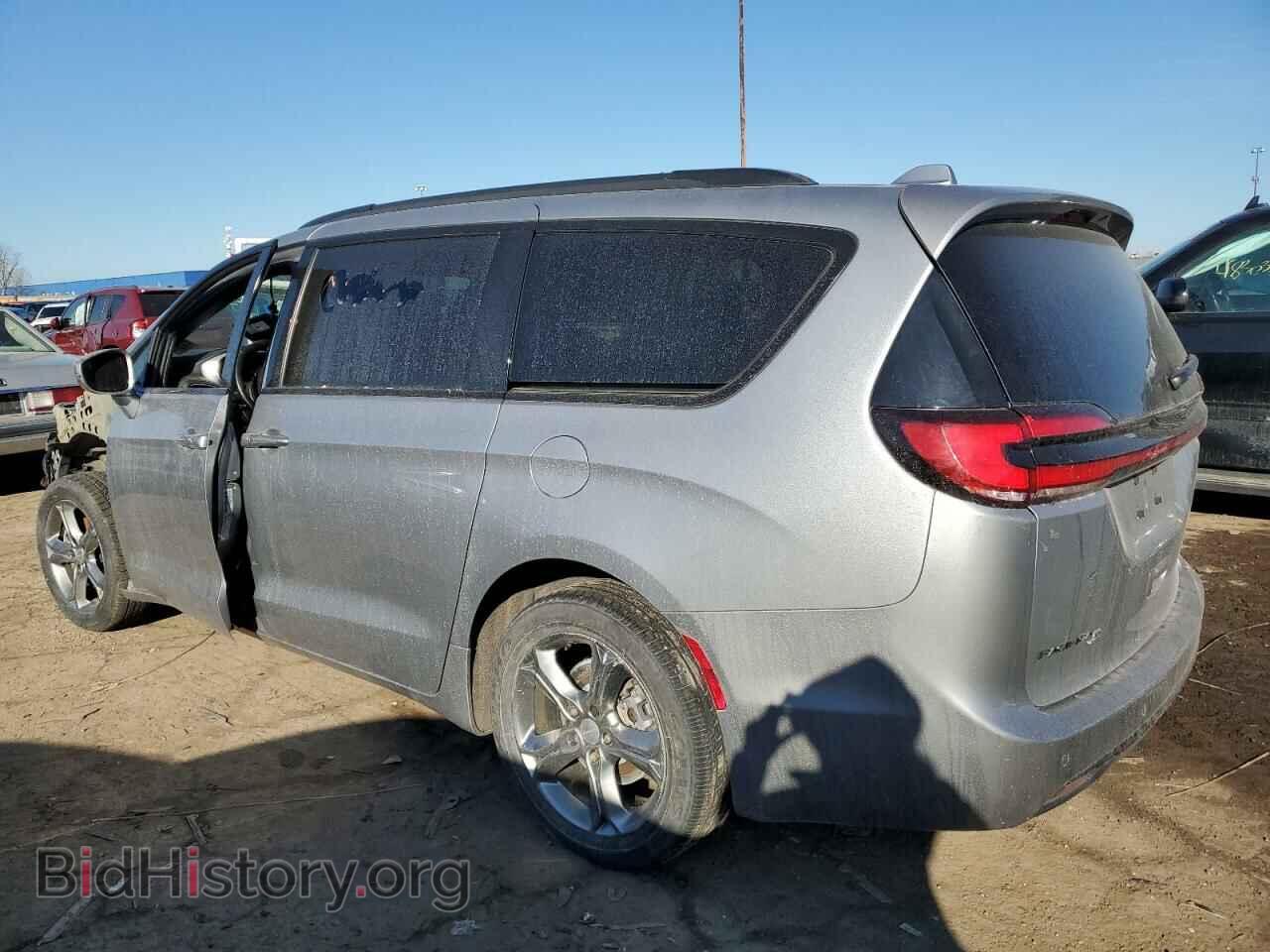 2021 CHRYSLER PACIFICA - VIN: 2C4RC1BG9MR559606 - Фото 2