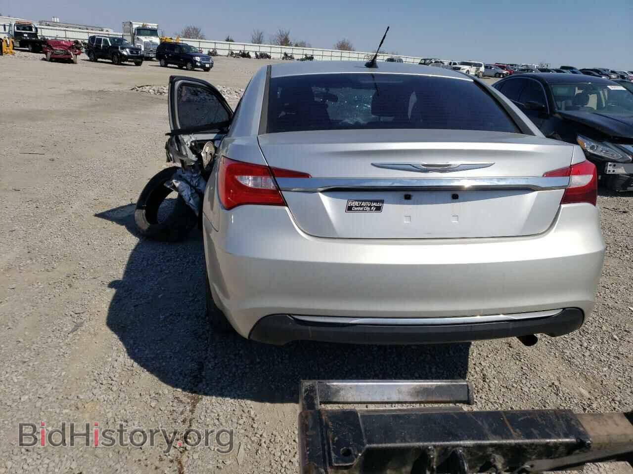 2012 CHRYSLER 200 - VIN: 1C3CCBAB8CN281766 - Photo 6