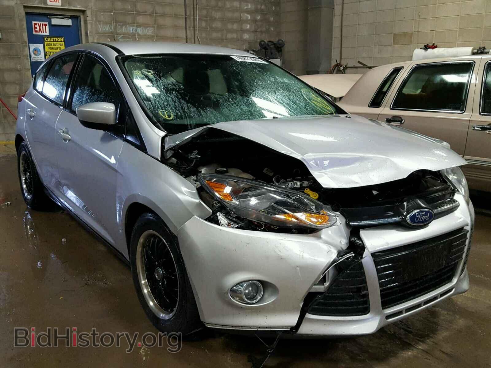 Photo 1FAHP3K22CL215614 - FORD FOCUS 2012