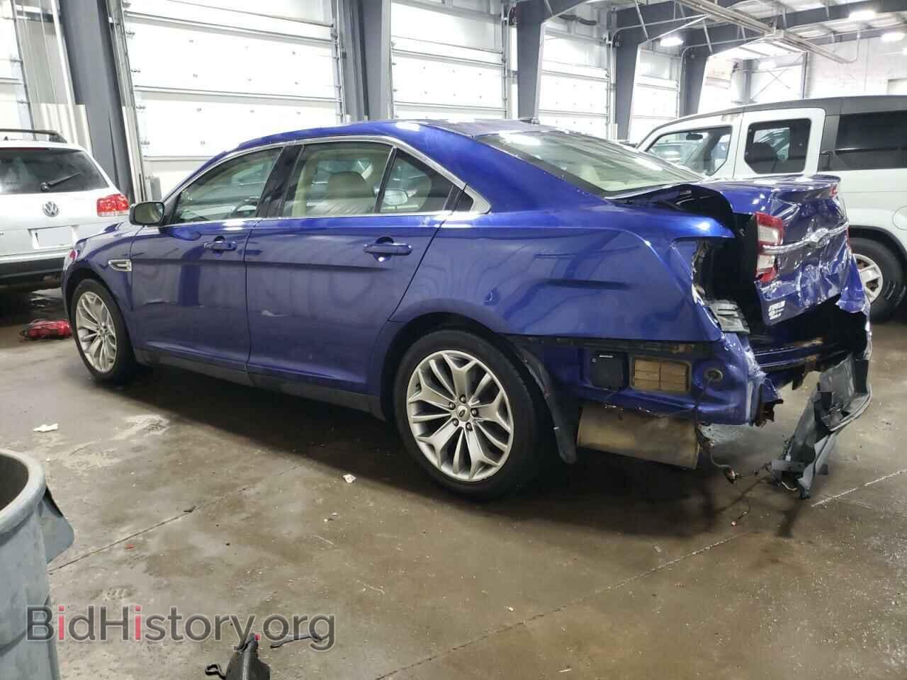 2013 FORD TAURUS - VIN: 1FAHP2F82DG157961 - Фото 2