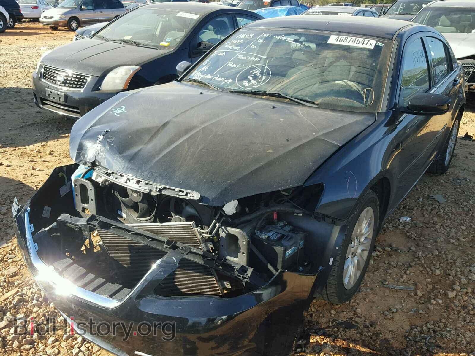 2012 CHRYSLER 200 - VIN: 1C3CCBAB1CN208402 - Photo 2