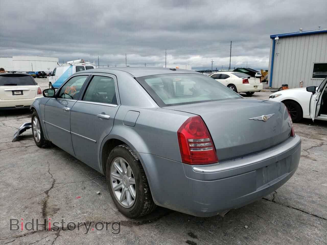 2007 CHRYSLER 300 - VIN: 2C3KA63H37H684062 - Фото 3