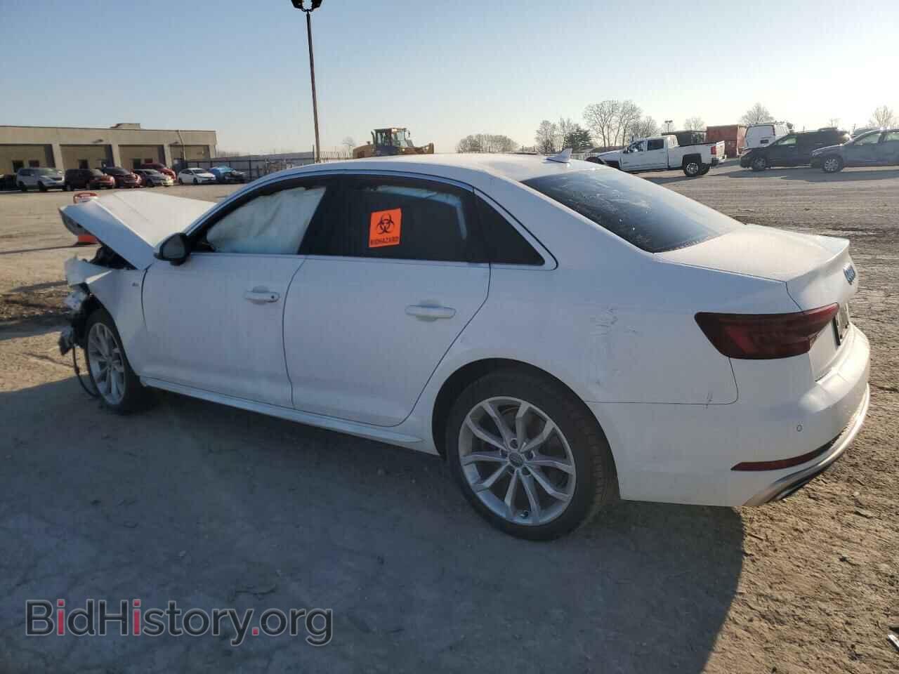 2019 AUDI A4 - VIN: WAUENAF44KN001176 - Фото 2