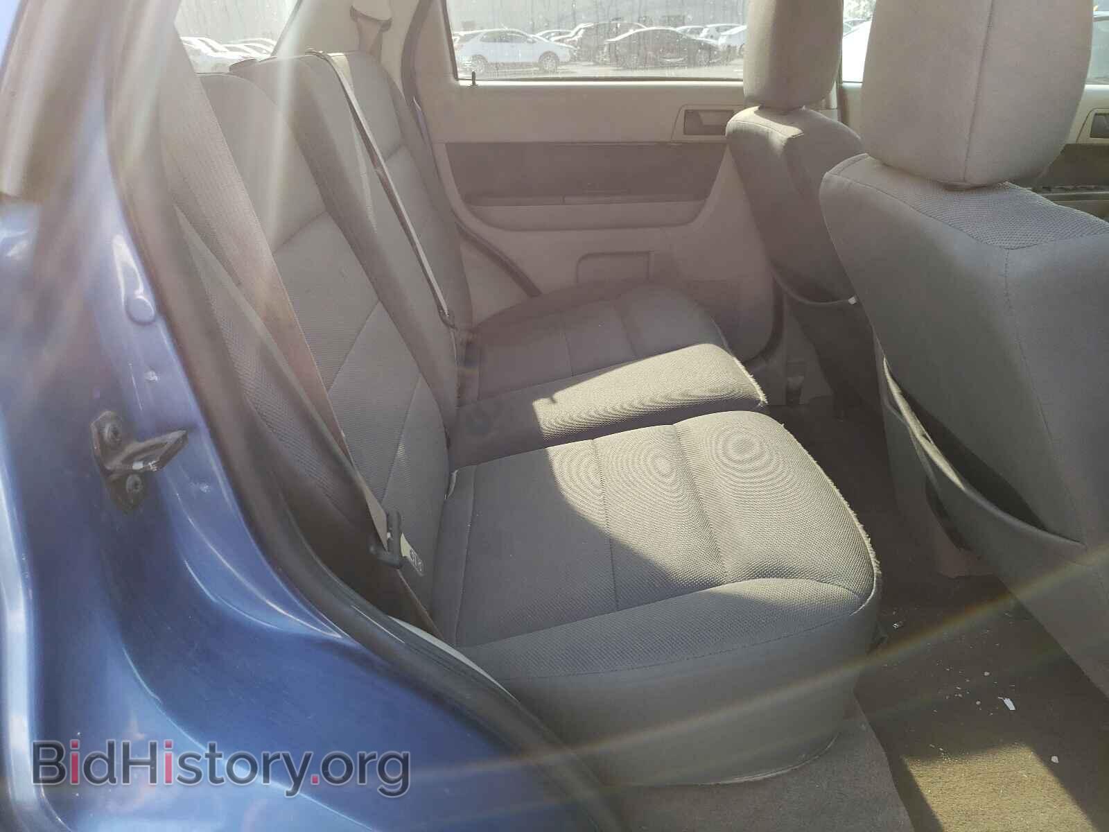 2009 FORD ESCAPE - VIN: 1FMCU03779KA36582 - Фото 6