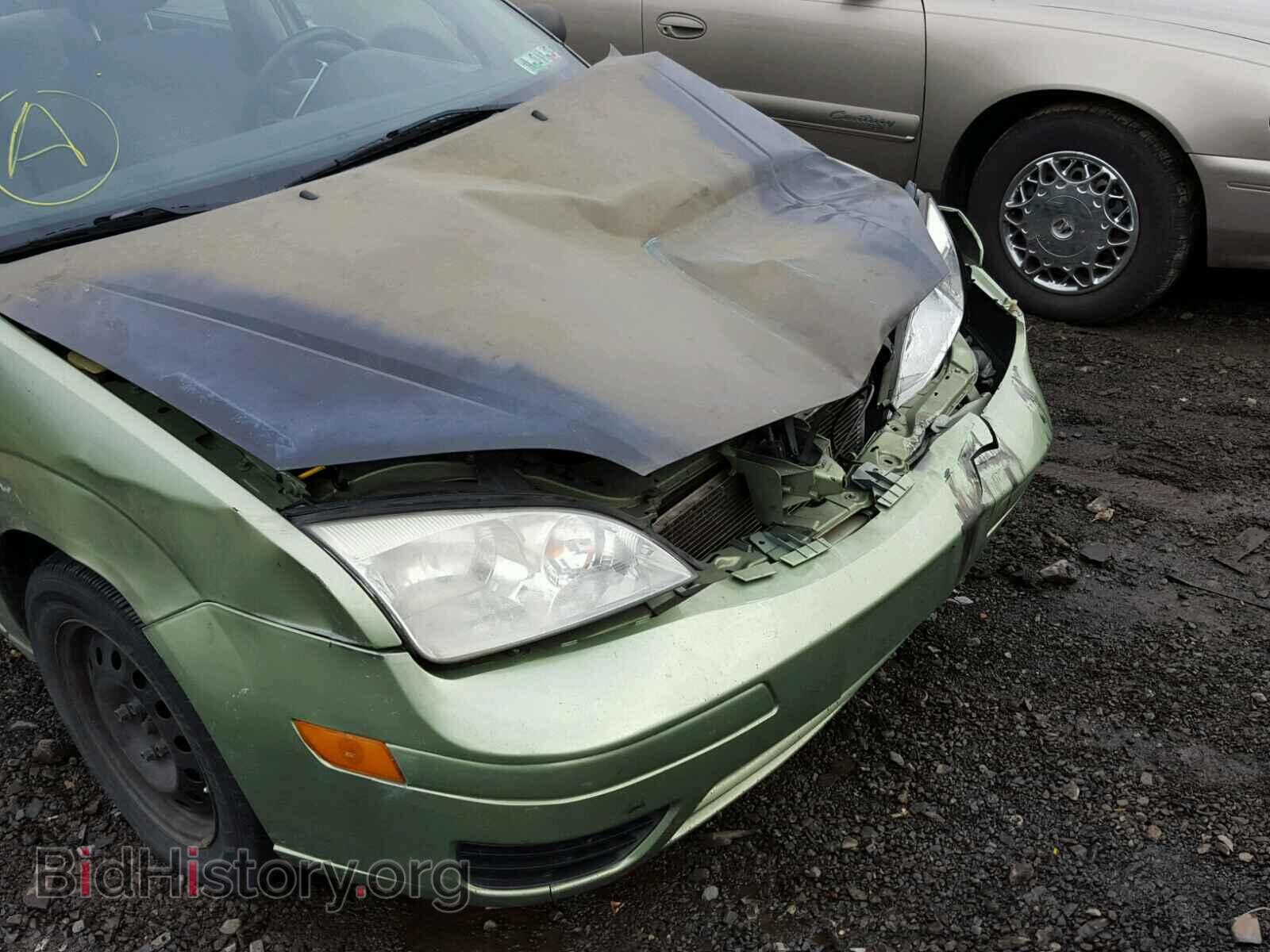 2007 FORD FOCUS - VIN: 1FAFP34NX7W209482 - Фото 9