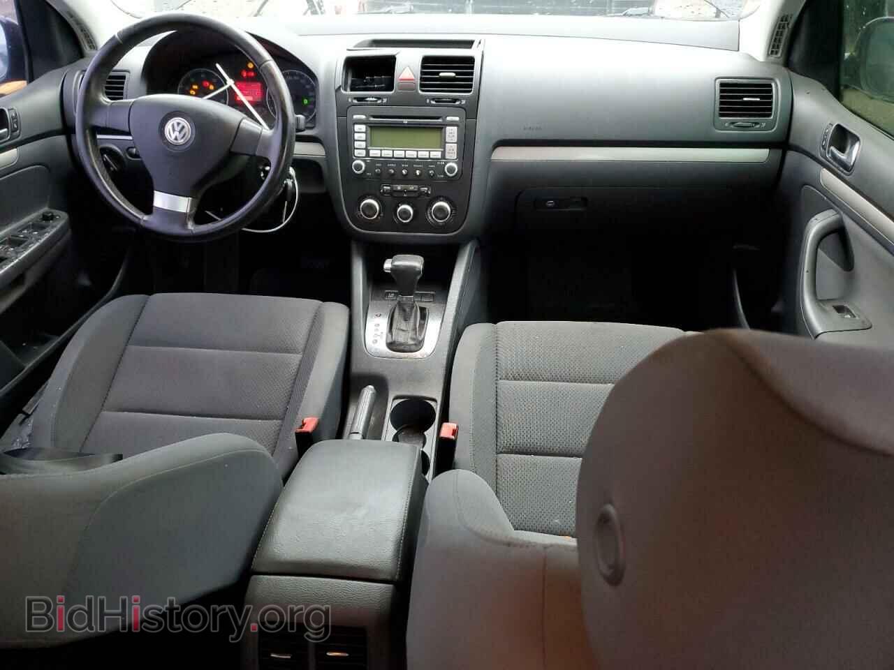 2009 VOLKSWAGEN RABBIT - VIN: WVWDA71K09W135836 - Фото 8
