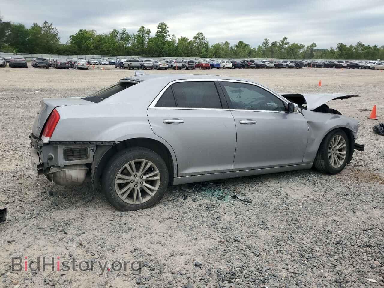 2016 CHRYSLER 300 - VIN: 2C3CCAEG2GH123440 - Фото 3