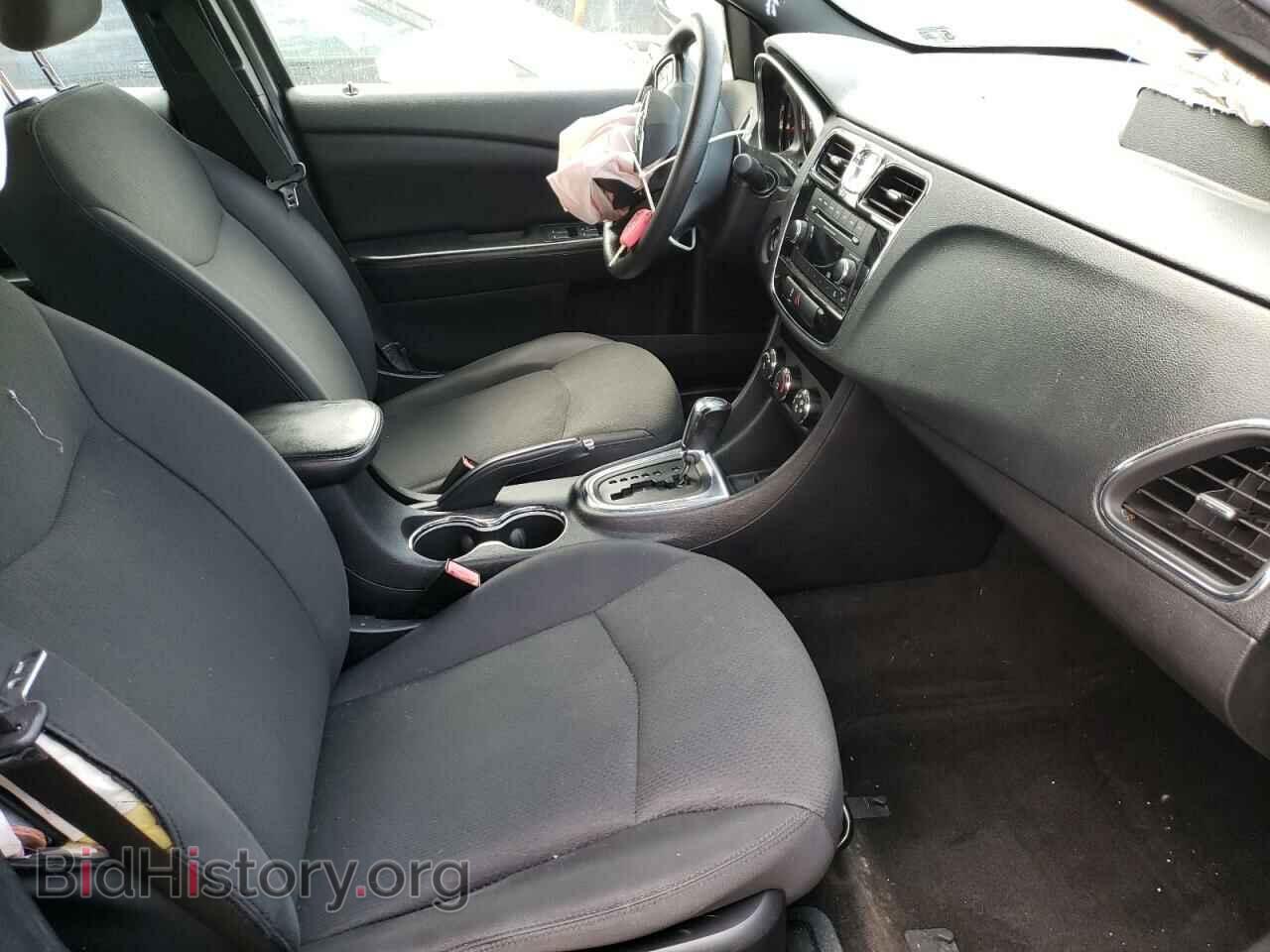 2014 CHRYSLER 200 - VIN: 1C3CCBAB4EN207330 - Фото 5
