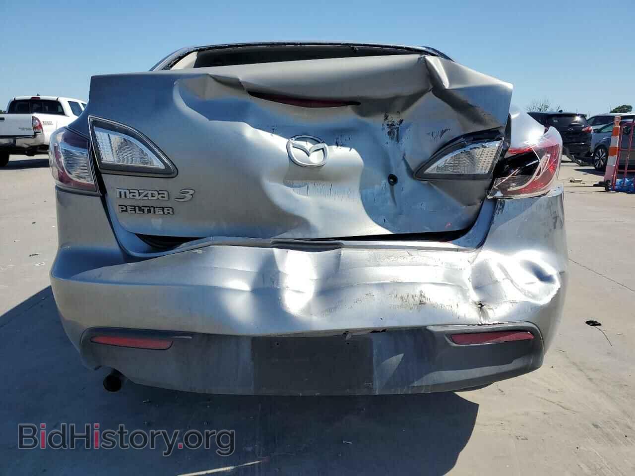 2011 MAZDA 3 - VIN: JM1BL1UF6B1406253 - Фото 9